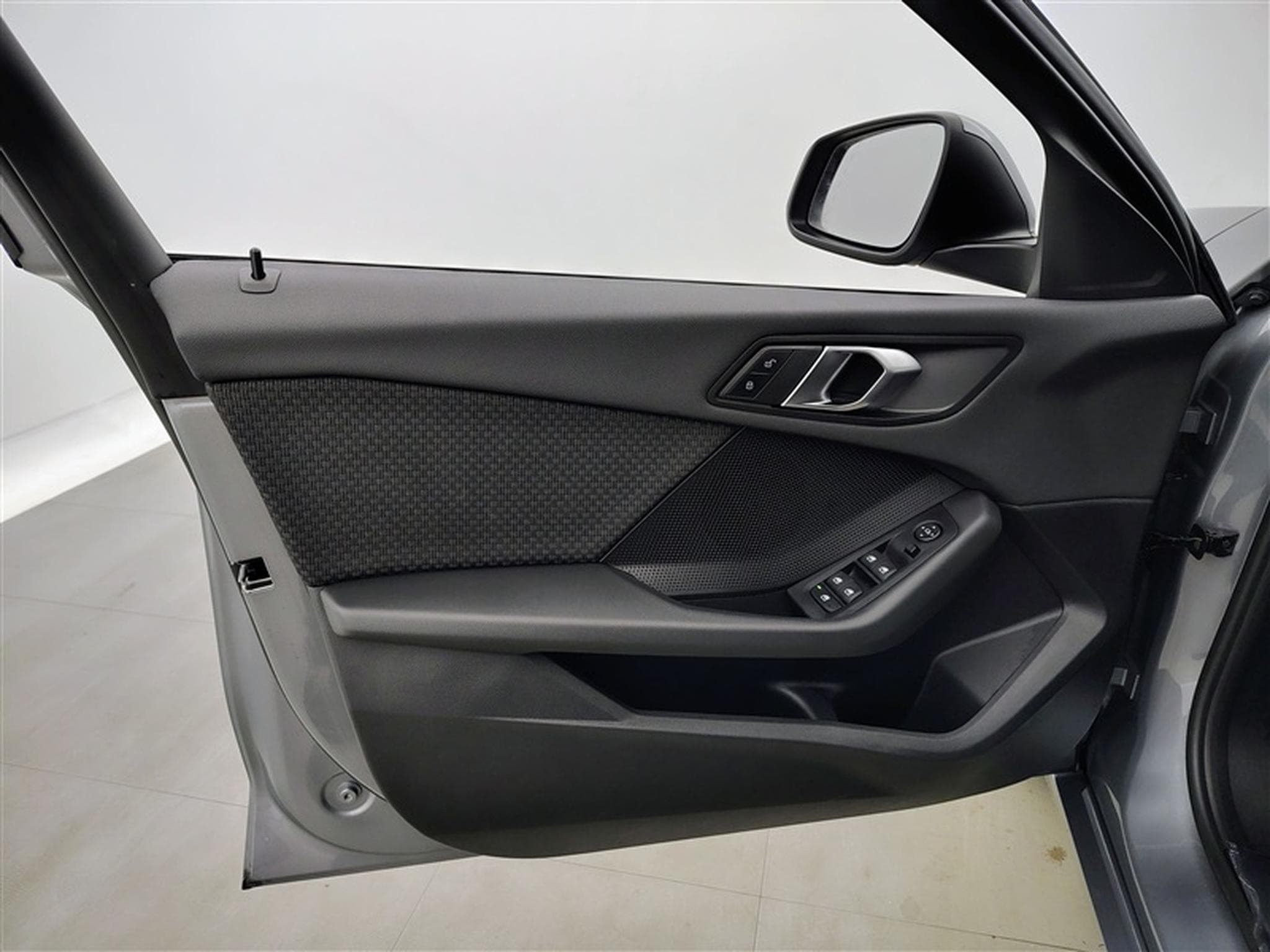 BMW 116 116i Business NAVI/FULL LED/PDC AV AR (2024) - Photo 17
