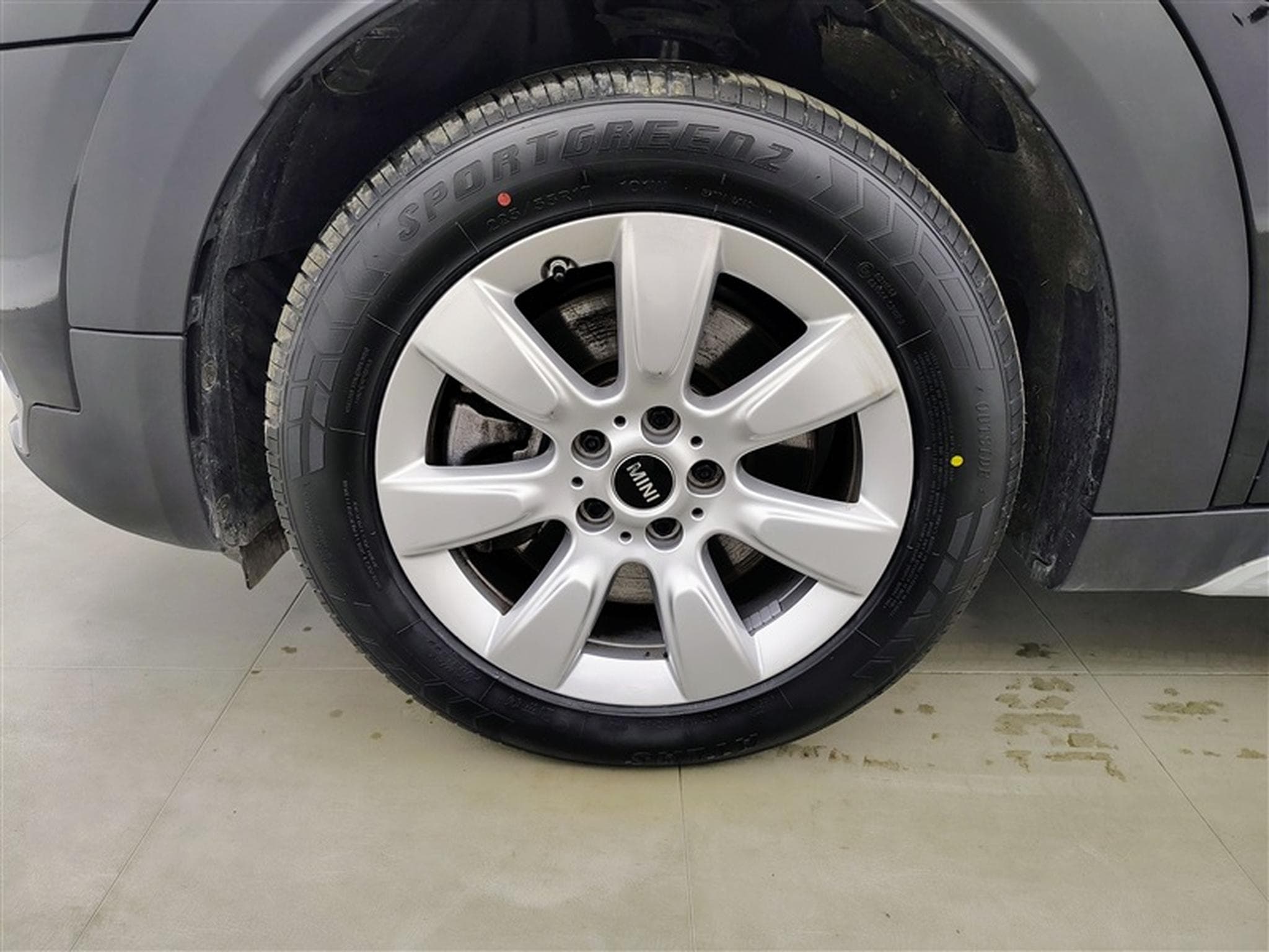 MINI Countryman 1.5A PHEV Cooper SE ALL4/NAVI/FULL LED/JA17/PDC (2023) - Photo 6