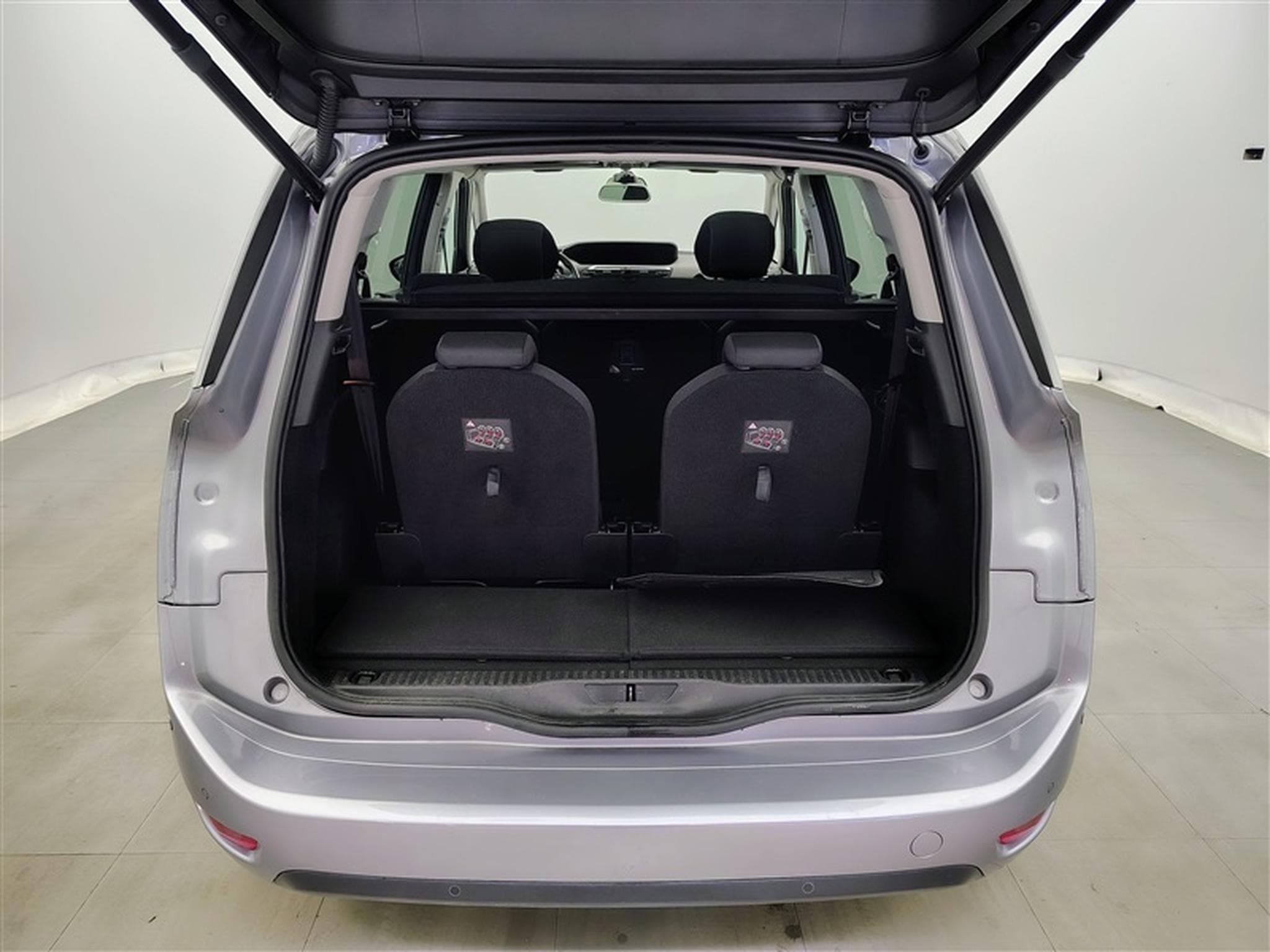Citroen Grand C4 SpaceTourer 1.2 PureTech 130cv EAT8 Shine 7pl. NAVI / TOIT PANO / CAMERA (2020) - Photo 14