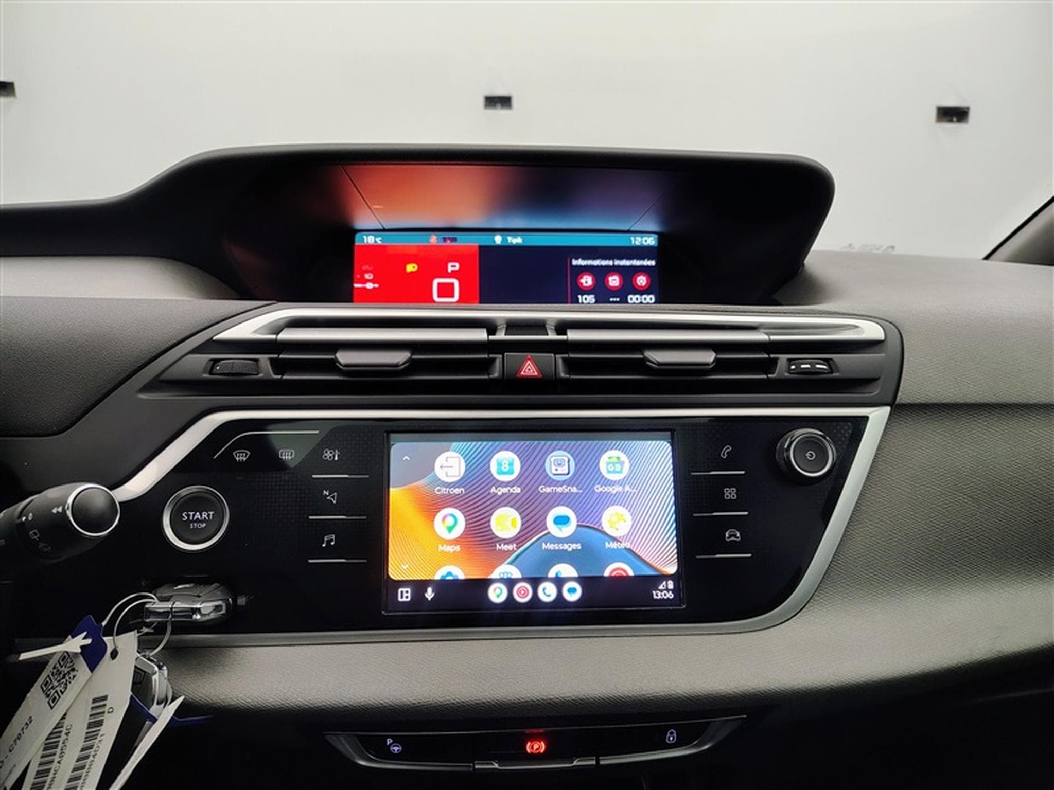 Citroen Grand C4 SpaceTourer 1.2 PureTech 130cv EAT8 Shine 7pl. NAVI / TOIT PANO / CAMERA (2020) - Photo 24