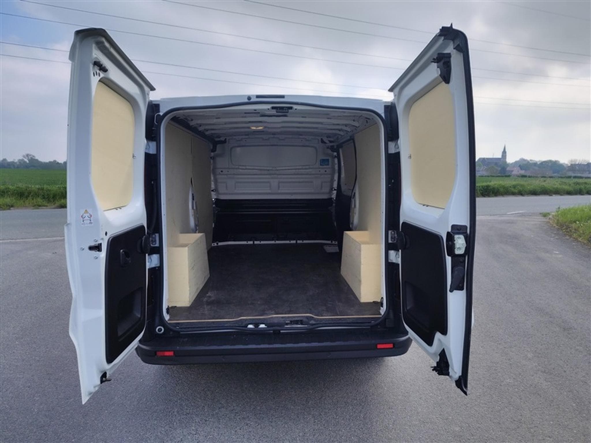Nissan Primastar 2.0 dCi 30 L2H1 FULL LED / CLIM (2024) - Photo 14
