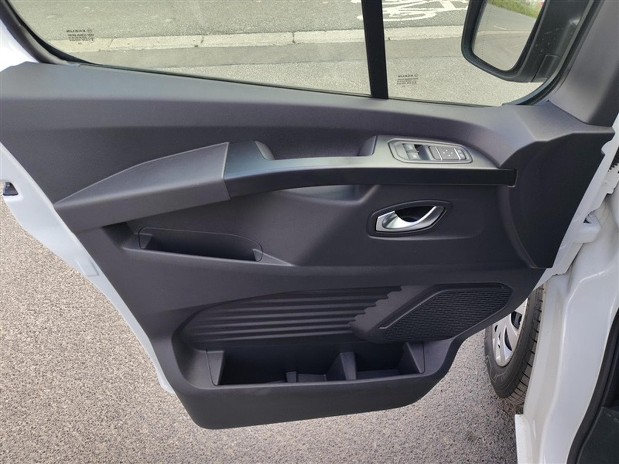 Nissan Primastar 2.0 dCi 30 L2H1 FULL LED / CLIM (2024) - Photo 16