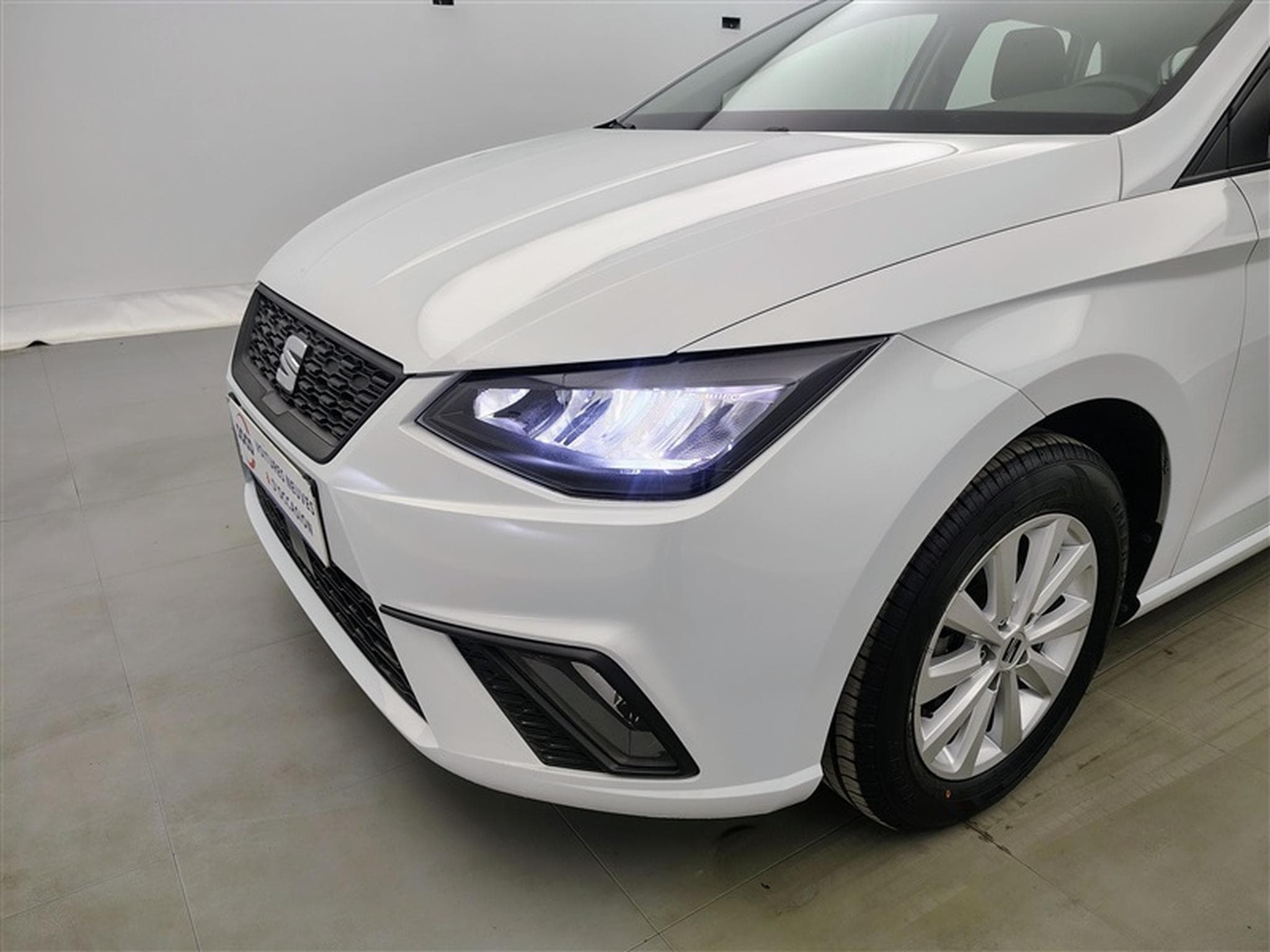 Seat Ibiza 1.0 TSI 95Cv Style FULL LED / ALU / PDC (2024) - Photo 15