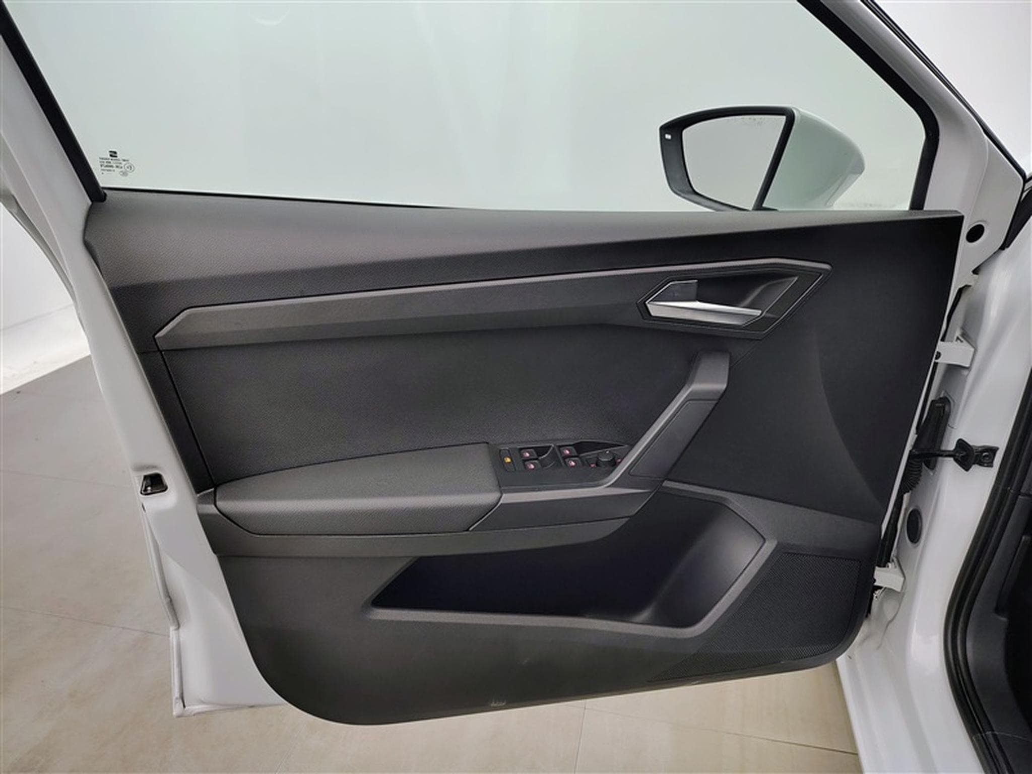 Seat Ibiza 1.0 TSI 95Cv Style FULL LED / ALU / PDC (2024) - Photo 16