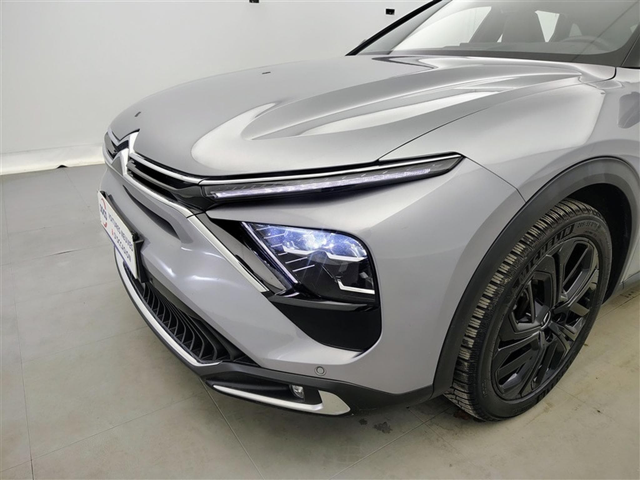 Citroen C5 X 1.2 PureTech 130cv EAT8 Plus NAVI / FULL LED / CUIR / JA 19" (2024) - Photo 15