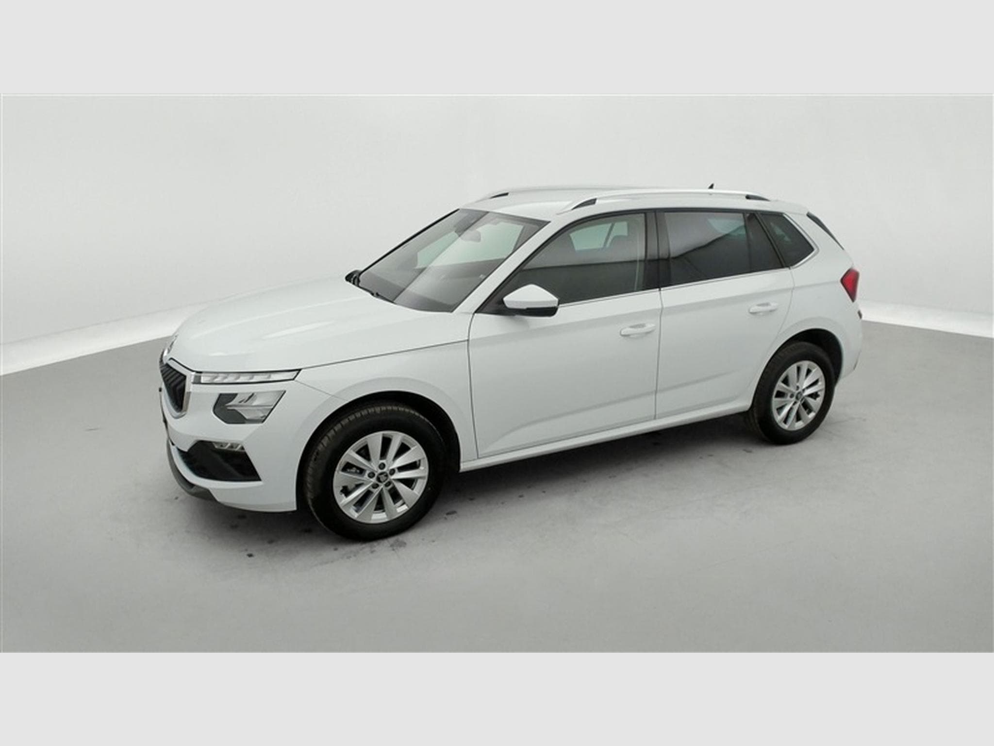 Skoda Kamiq 1.0 TSI 115cv DSG Clever CARPLAY / FULL LED / KEYLESS / CAM (2025) - Photo 20