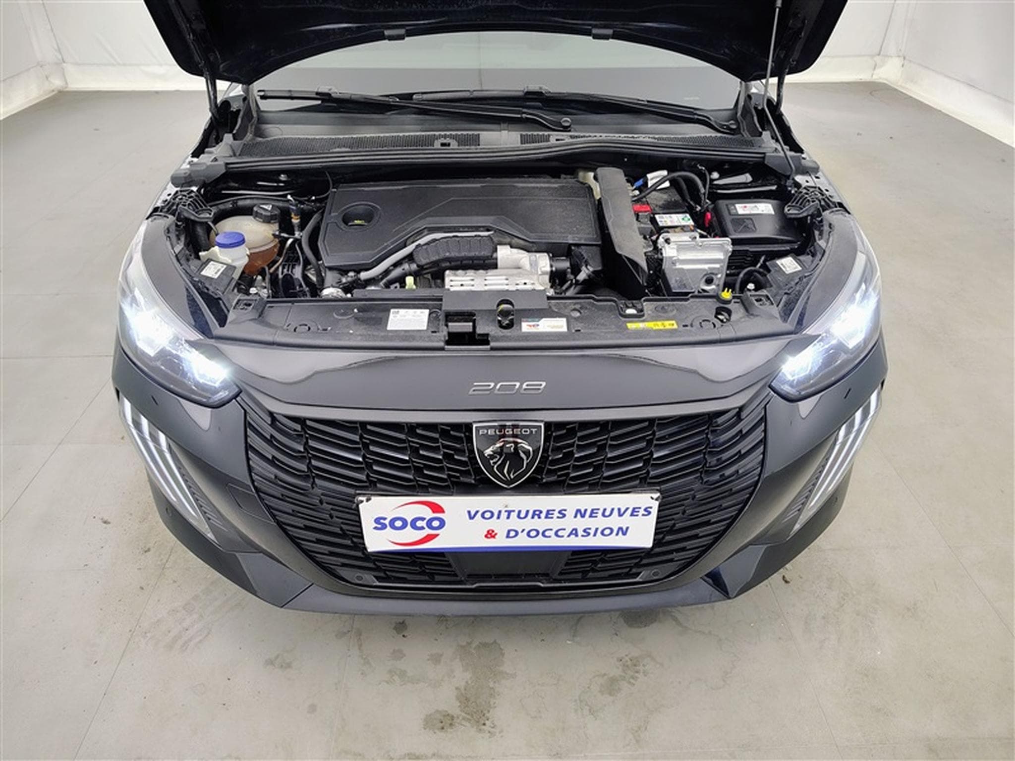 Peugeot 208 1.2 Hybrid 100cv e-DSC6 Allure CARPLAY / FULL LED / S-CUIR (2025) - Photo 19