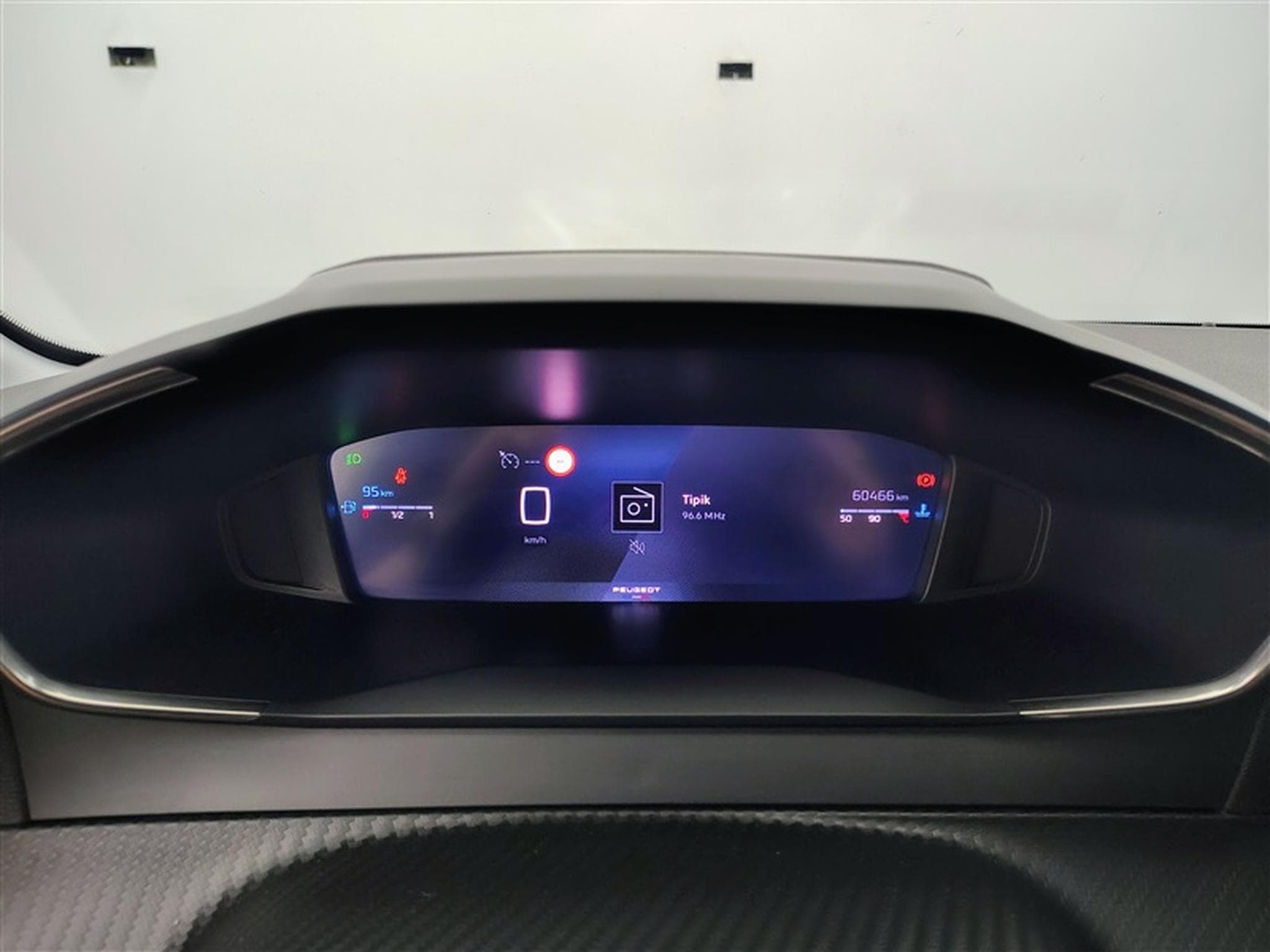 Peugeot 208 1.2i PureTech 100Cv Allure NAVI / CARPLAY / FULL LED (2024) - Photo 10