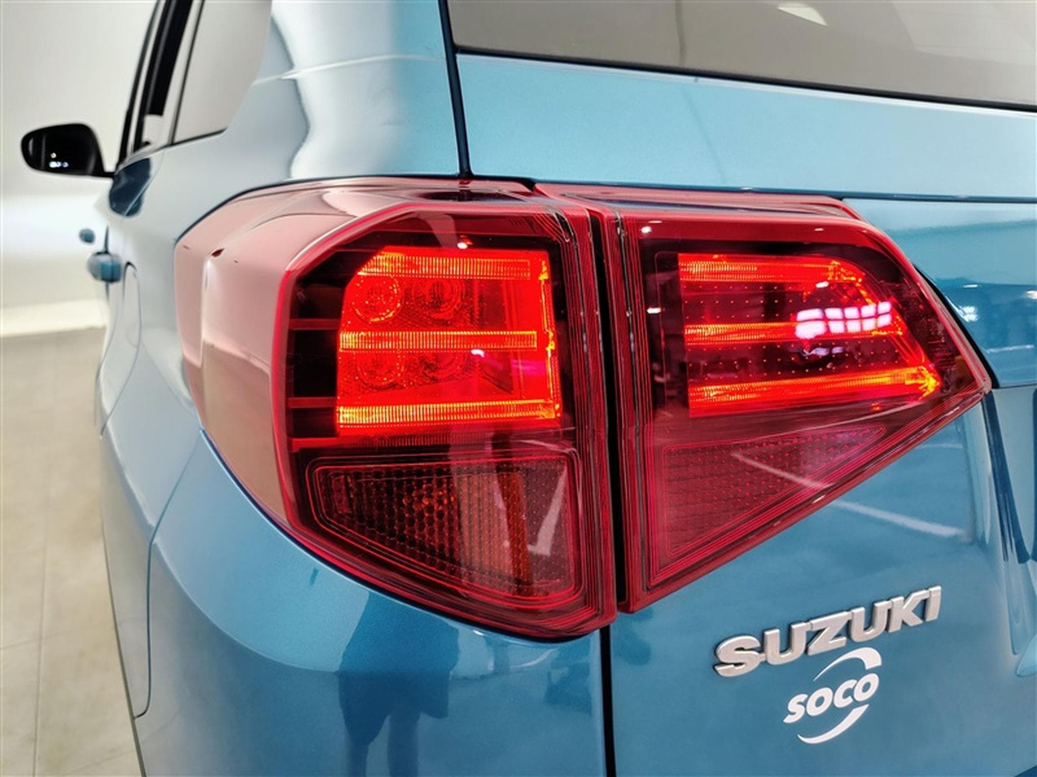 Suzuki Vitara 1.4 Turbo Boosterjet 48V Hybrid GL+ (2022) - Photo 16