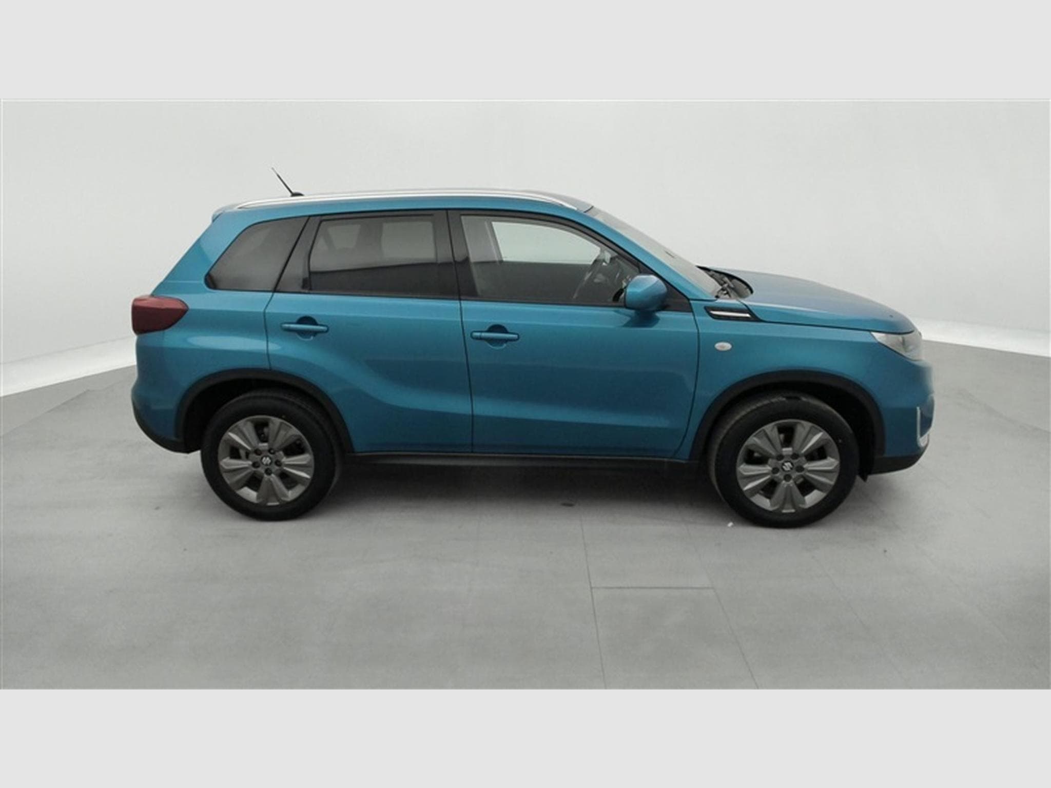 Suzuki Vitara 1.4 Turbo Boosterjet 48V Hybrid GL+ (2022) - Photo 25
