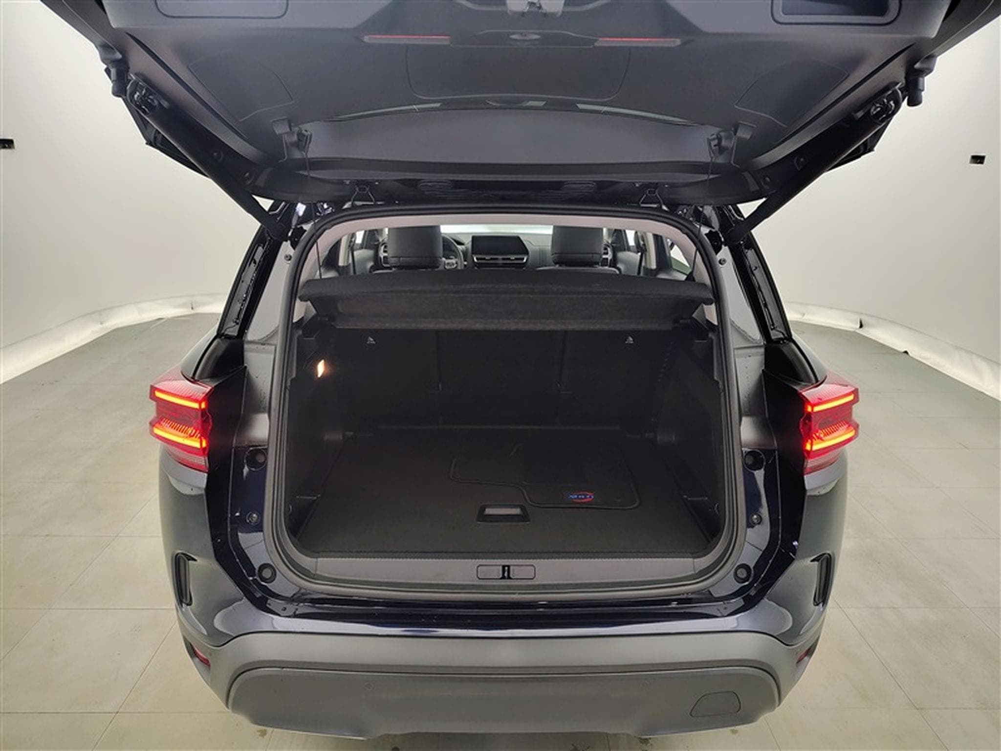 Citroen C5 Aircross 1.5 BlueHDi 130cv EAT8 MAX NAVI / FULL LED / TOIT PANO (2026) - Photo 14