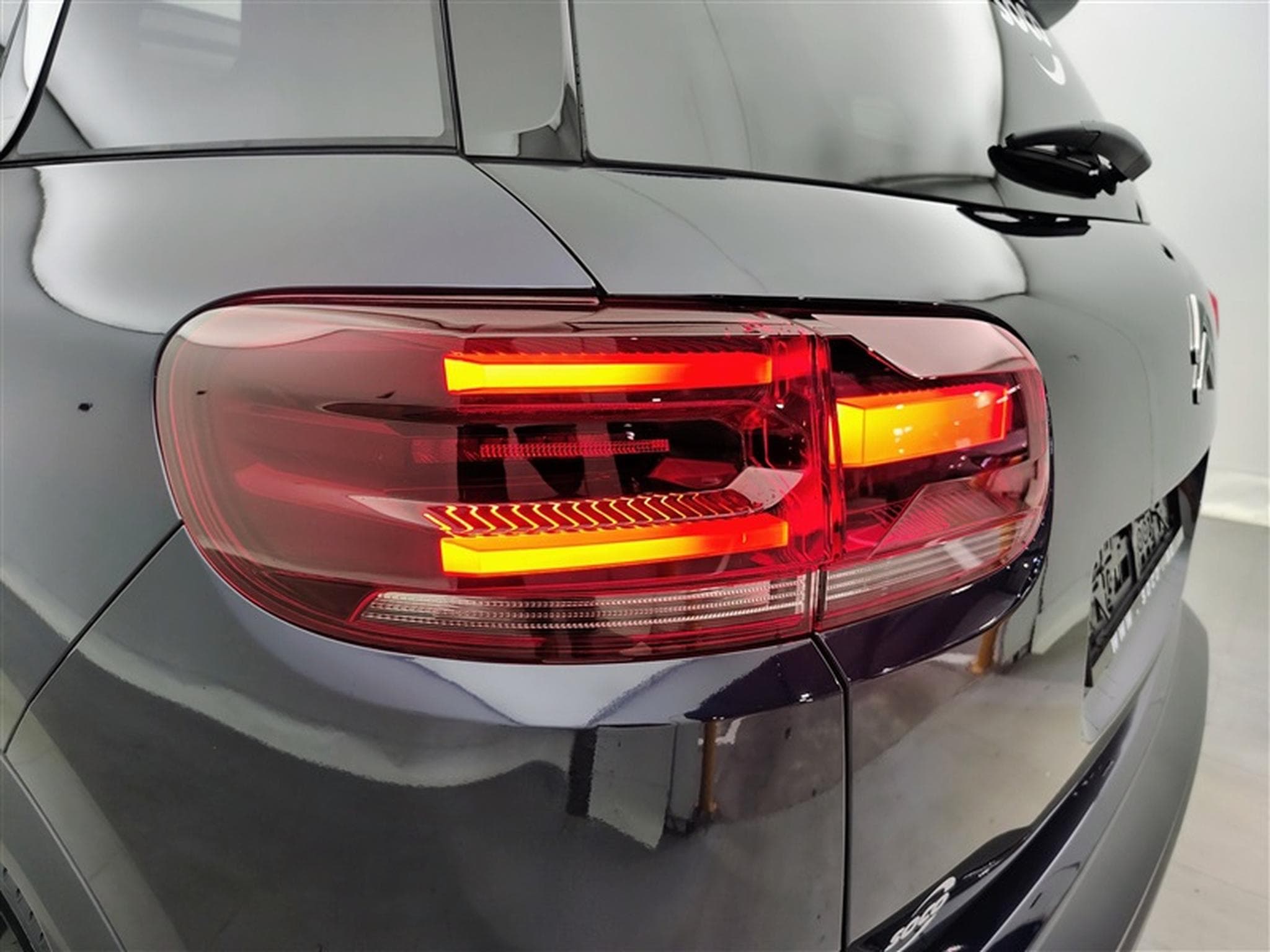 Citroen C5 Aircross 1.5 BlueHDi 130cv EAT8 MAX NAVI / FULL LED / TOIT PANO (2026) - Photo 16