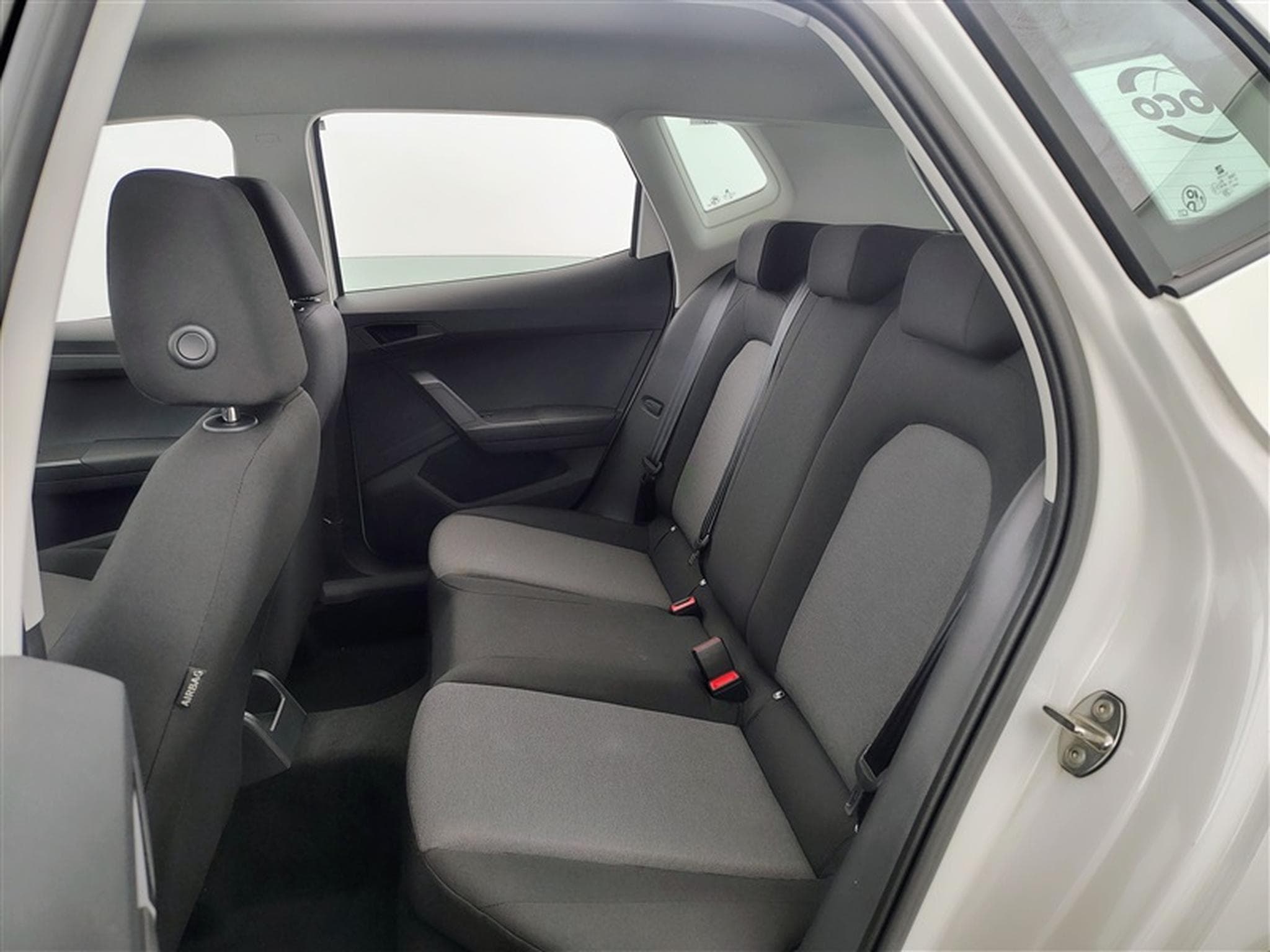 Seat Arona 1.0 TSI 95cv Style CARPLAY / PDC AR (2026) - Photo 13