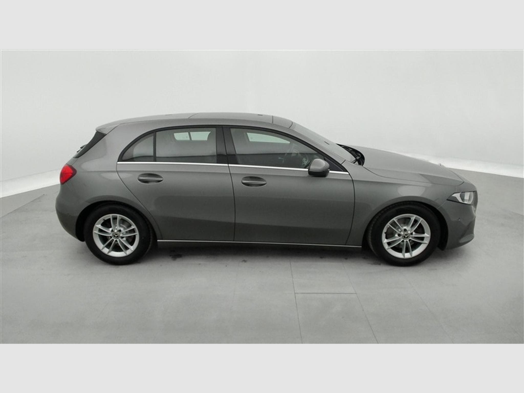 Mercedes A 160 Business Solution (2020) - Photo 25