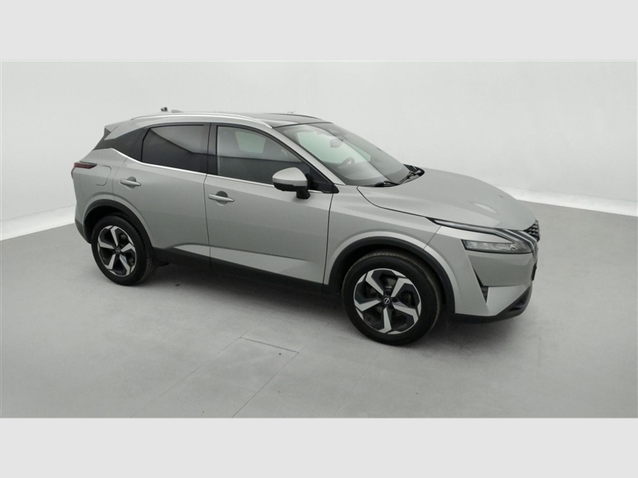 Nissan Qashqai 1.3 DIG-T MHEV N-Connecta NAVI / CLIM / FULL LED (2023) - Photo 24