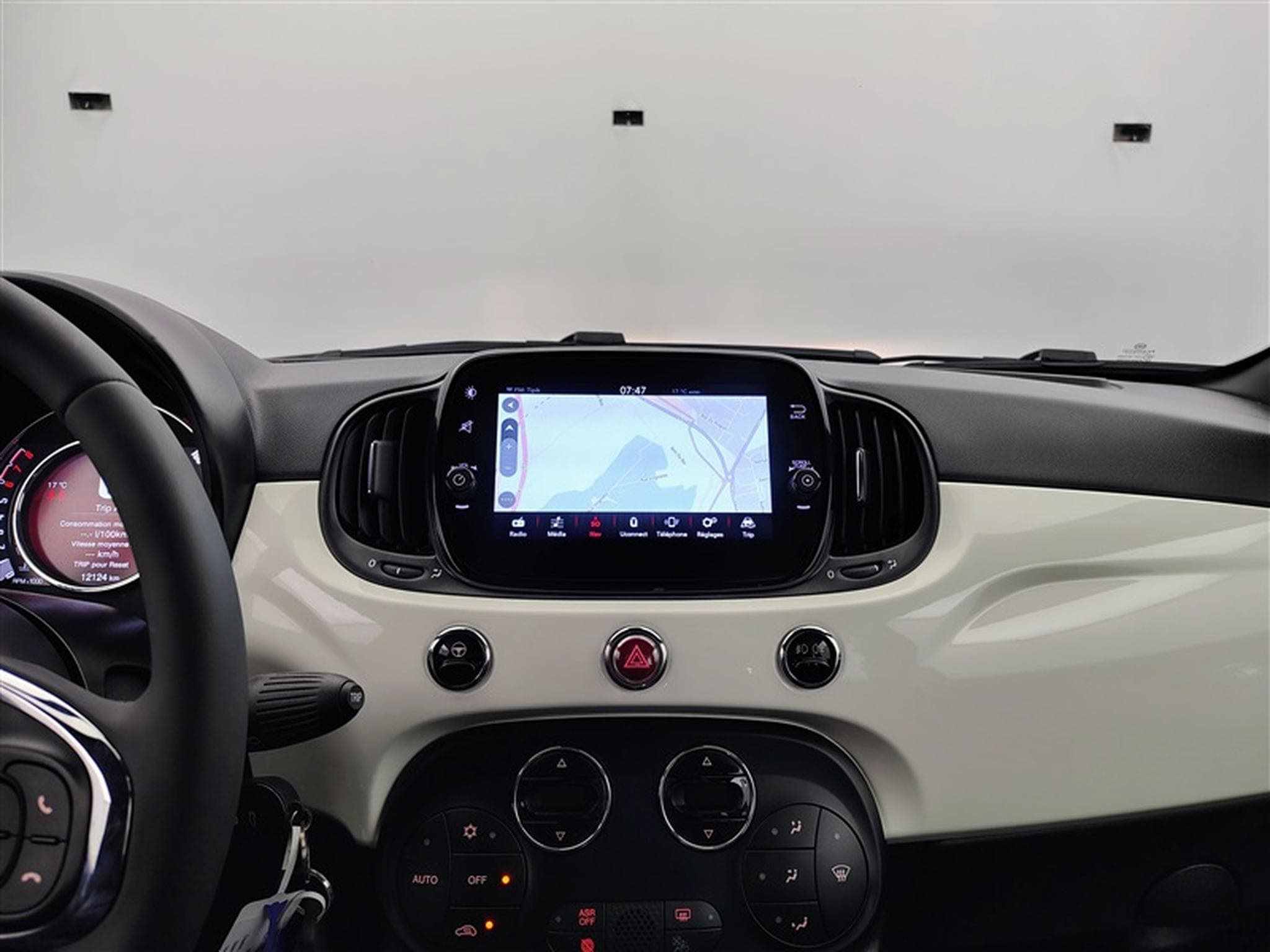 Fiat 500 1.0i MHEV Dolcevita (2024) - Photo 11