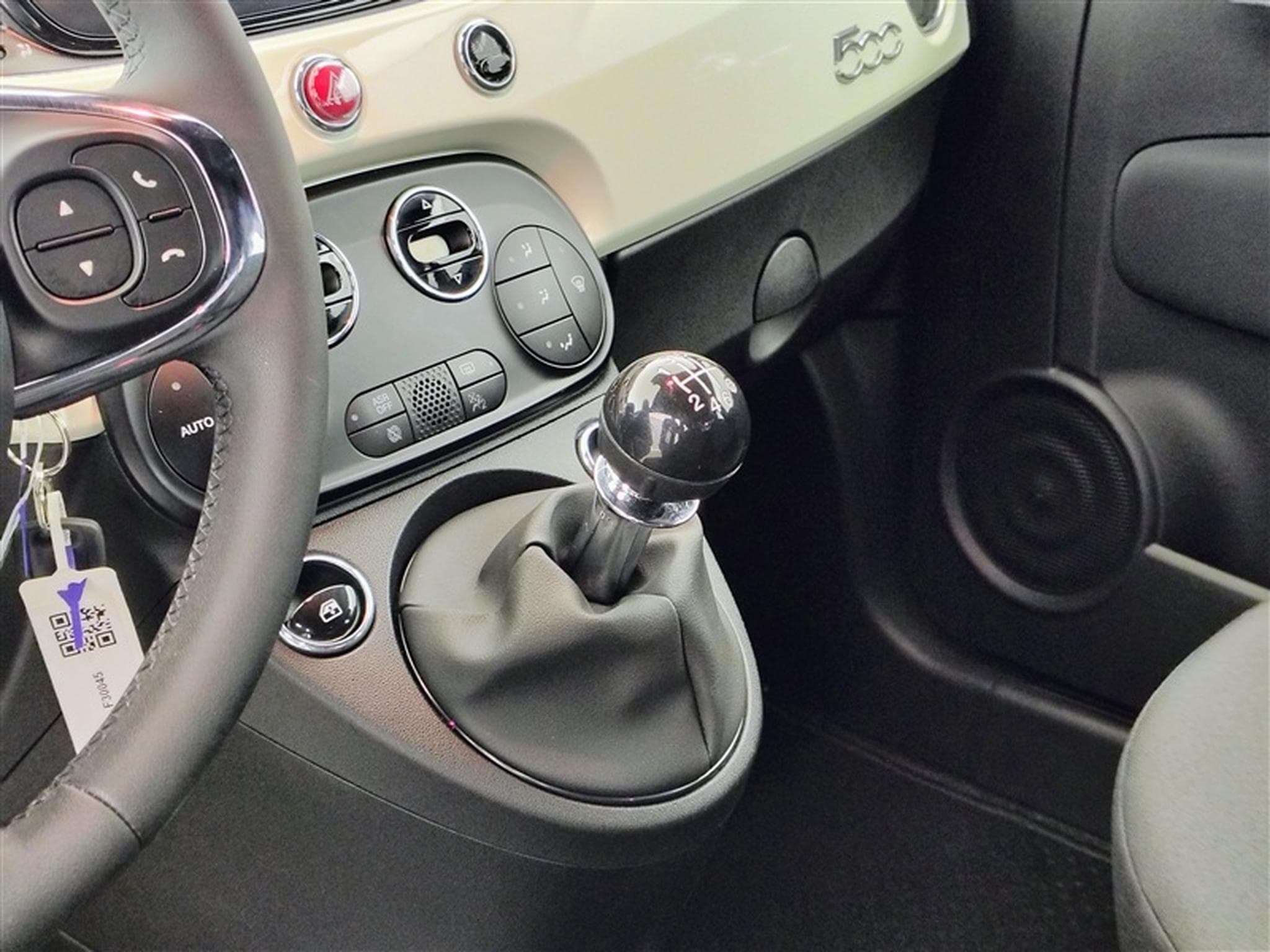 Fiat 500 1.0i MHEV Dolcevita (2024) - Photo 12