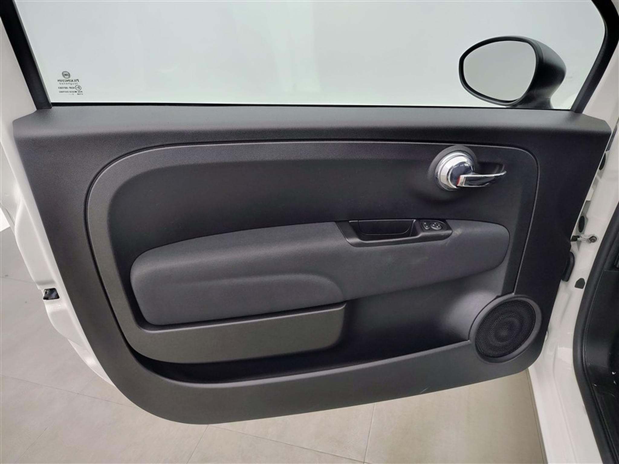 Fiat 500 1.0i MHEV Dolcevita (2024) - Photo 16