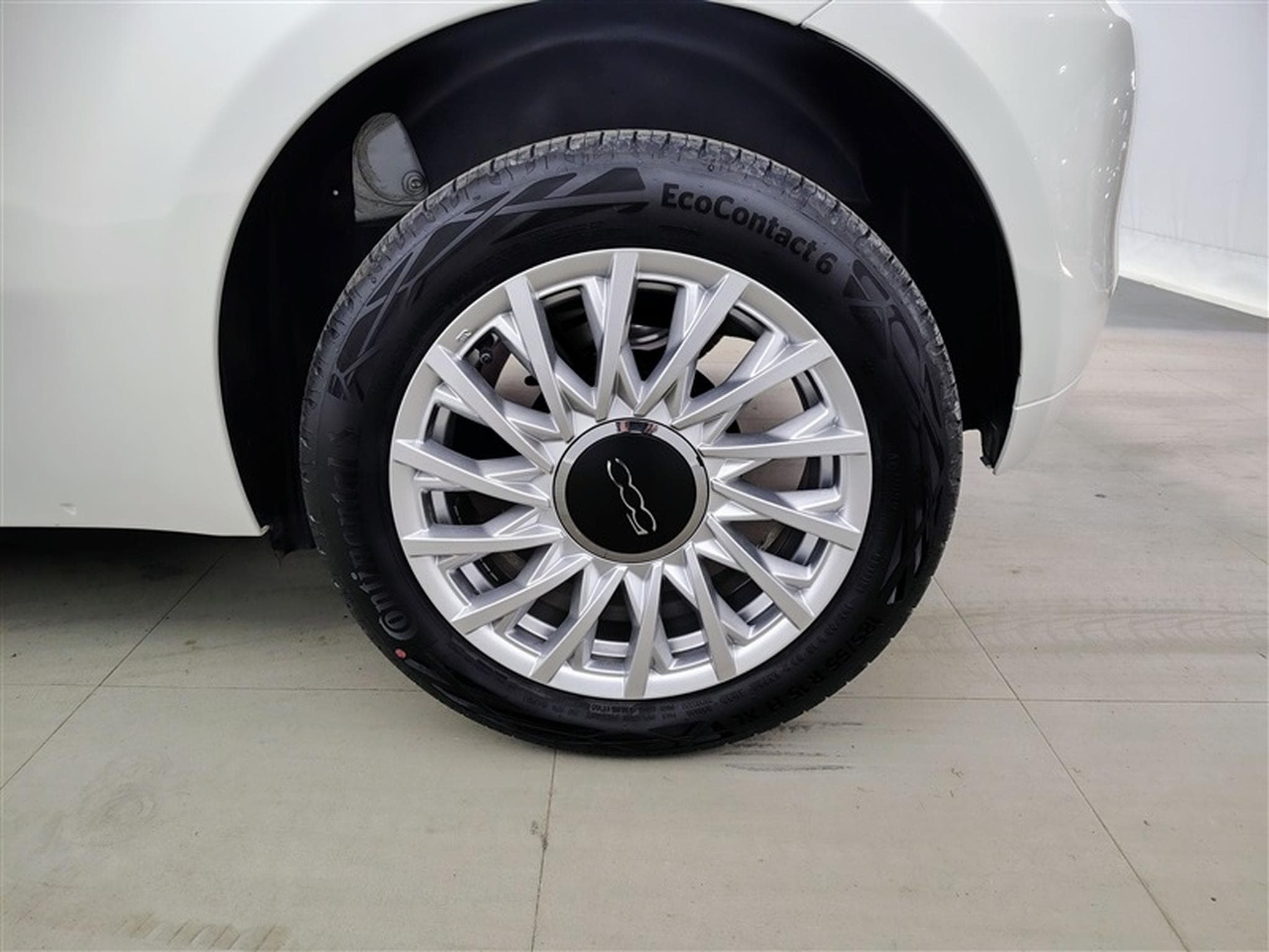 Fiat 500 1.0i MHEV Dolcevita (2024) - Photo 6