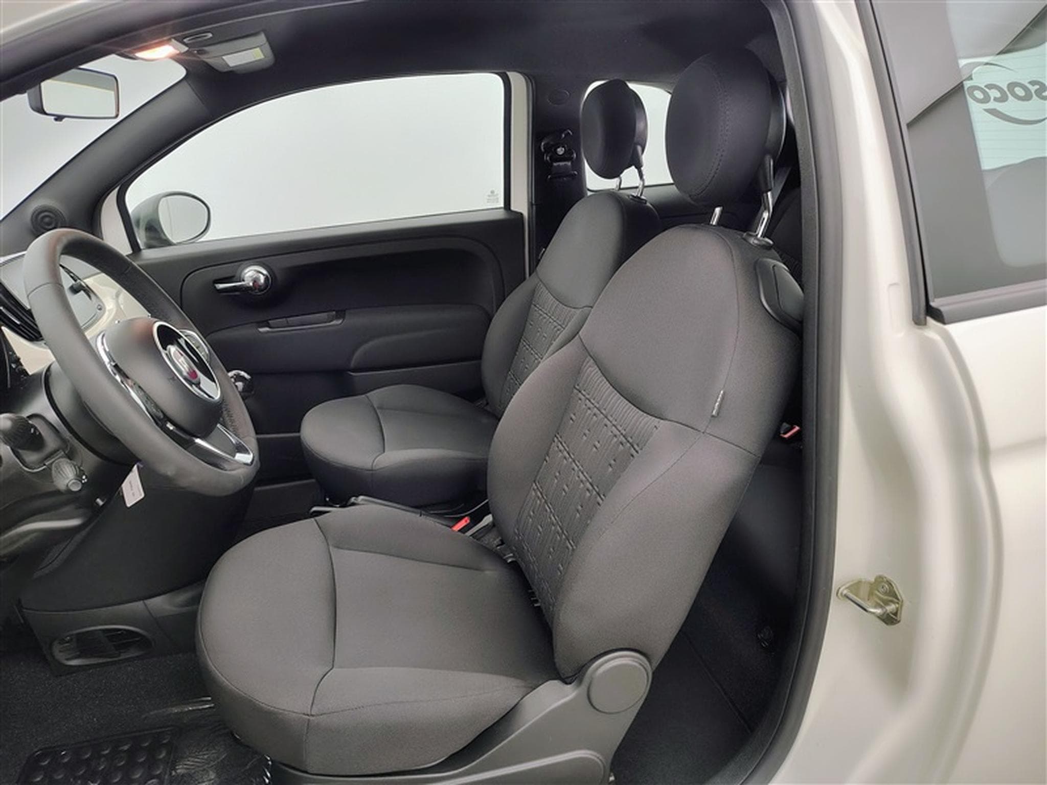 Fiat 500 1.0i MHEV Dolcevita (2024) - Photo 7