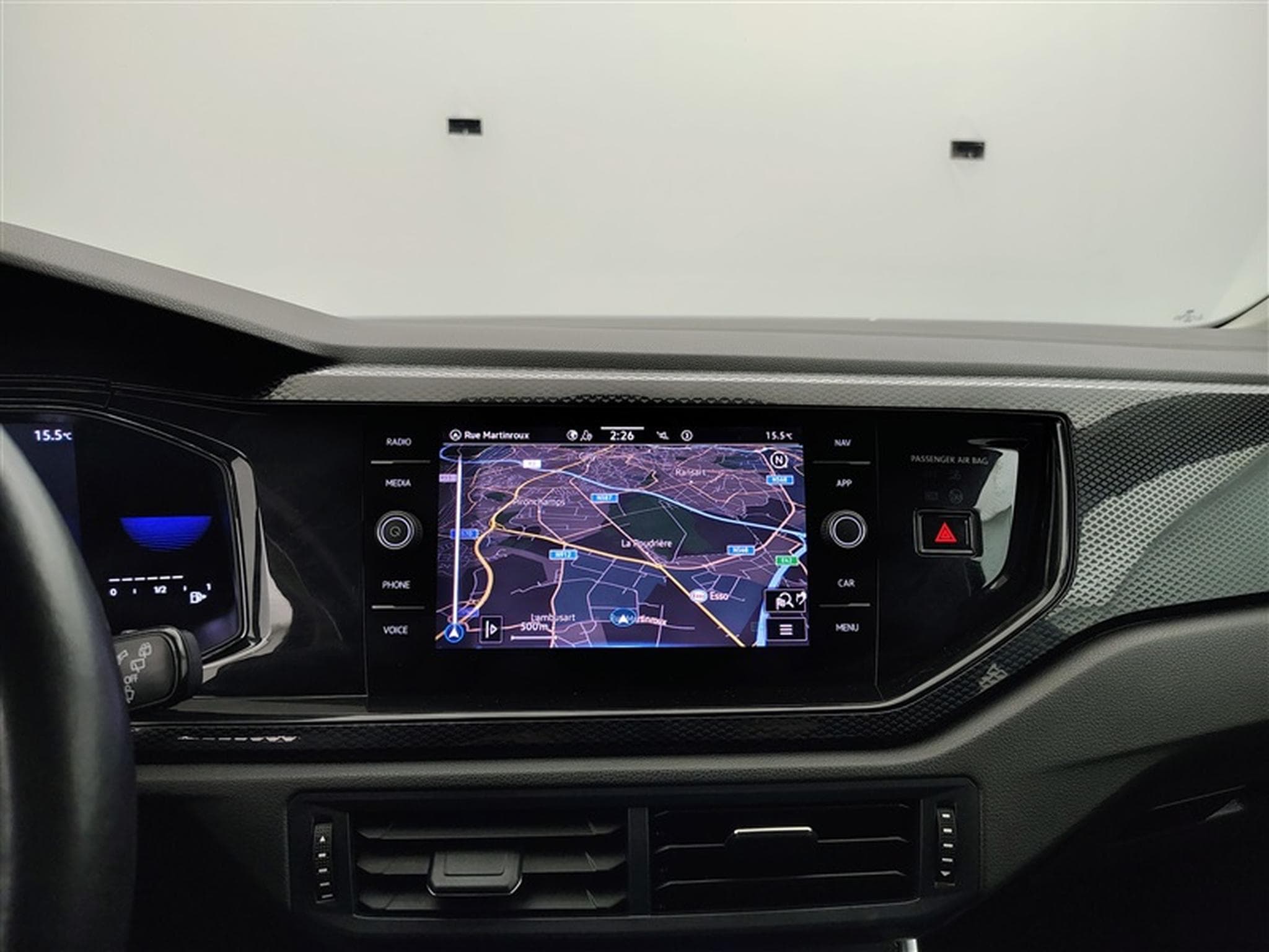 VW Taigo 1.0 TSI Life OPF (2022) - Photo 11