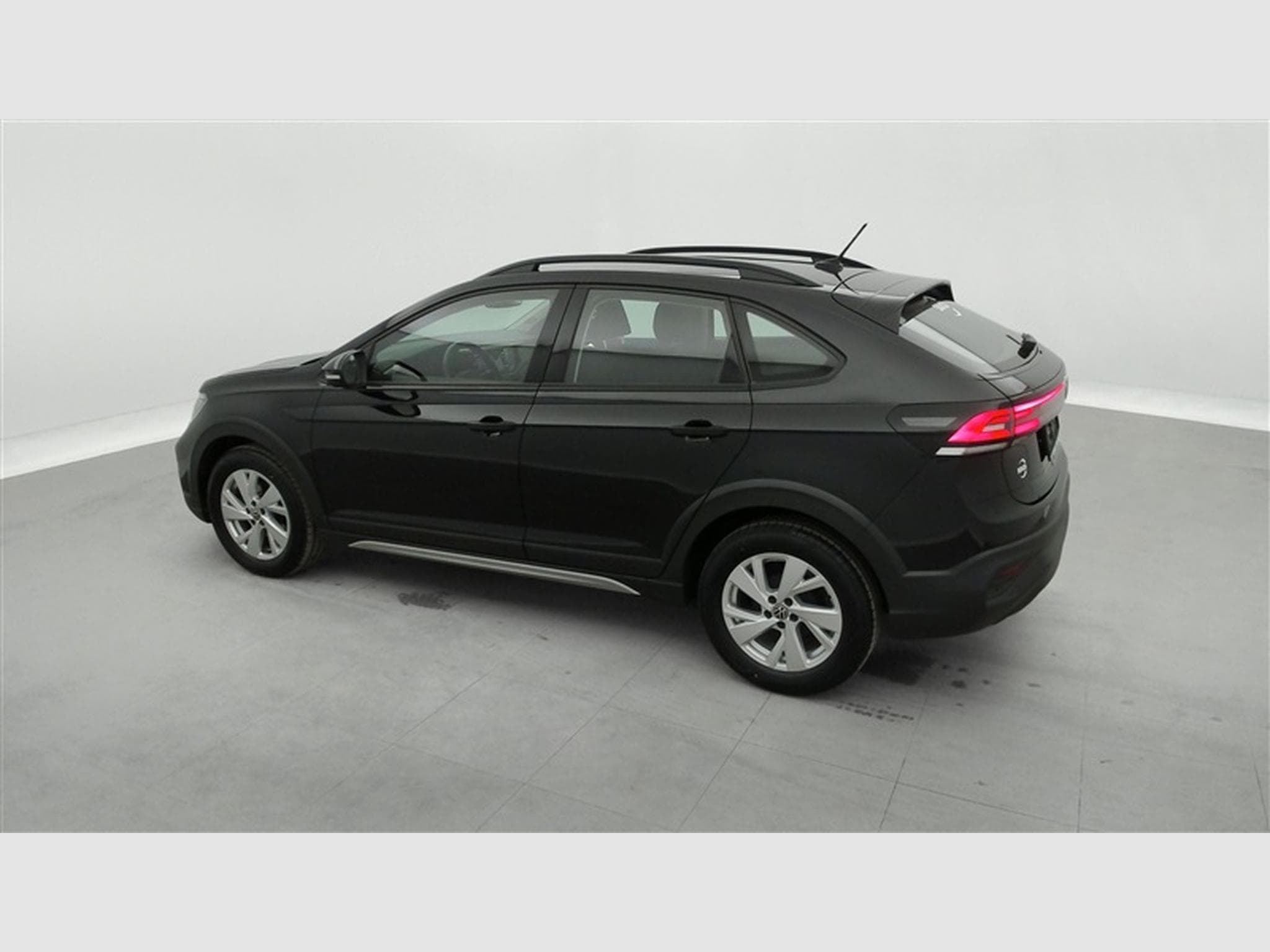 VW Taigo 1.0 TSI Life OPF (2022) - Photo 25