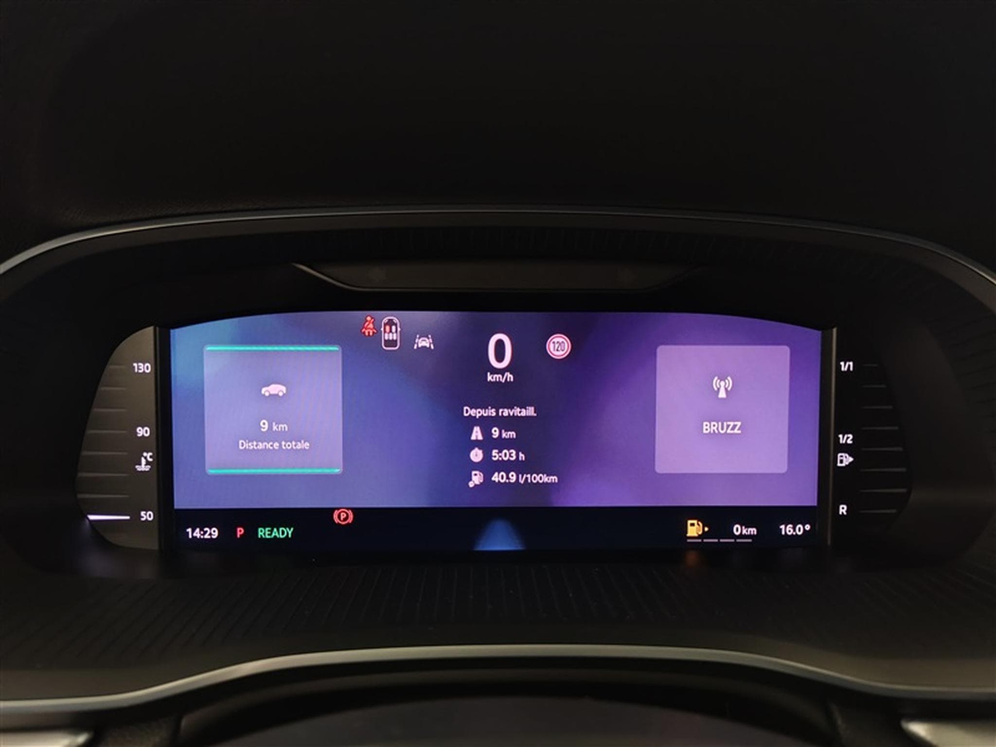 Skoda Octavia 1.5 e-TSi 150cv DSG Selection CARPLAY / FULL LED / CAMERA (2026) - Photo 10