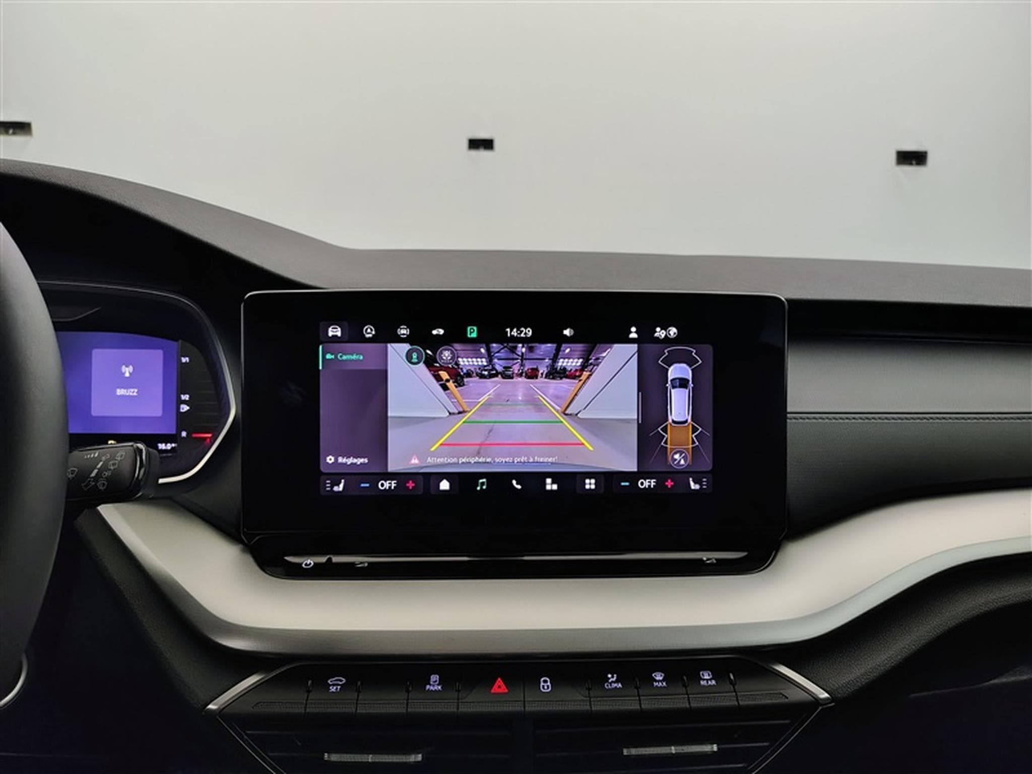Skoda Octavia 1.5 e-TSi 150cv DSG Selection CARPLAY / FULL LED / CAMERA (2026) - Photo 18