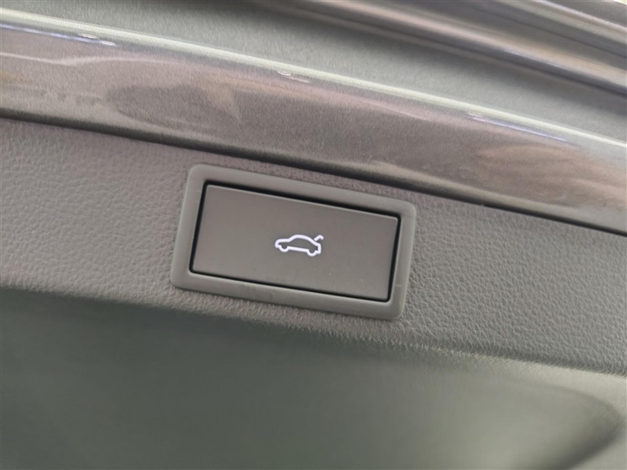 Skoda Octavia 1.5 e-TSi 150cv DSG Selection CARPLAY / FULL LED / CAMERA (2026) - Photo 19
