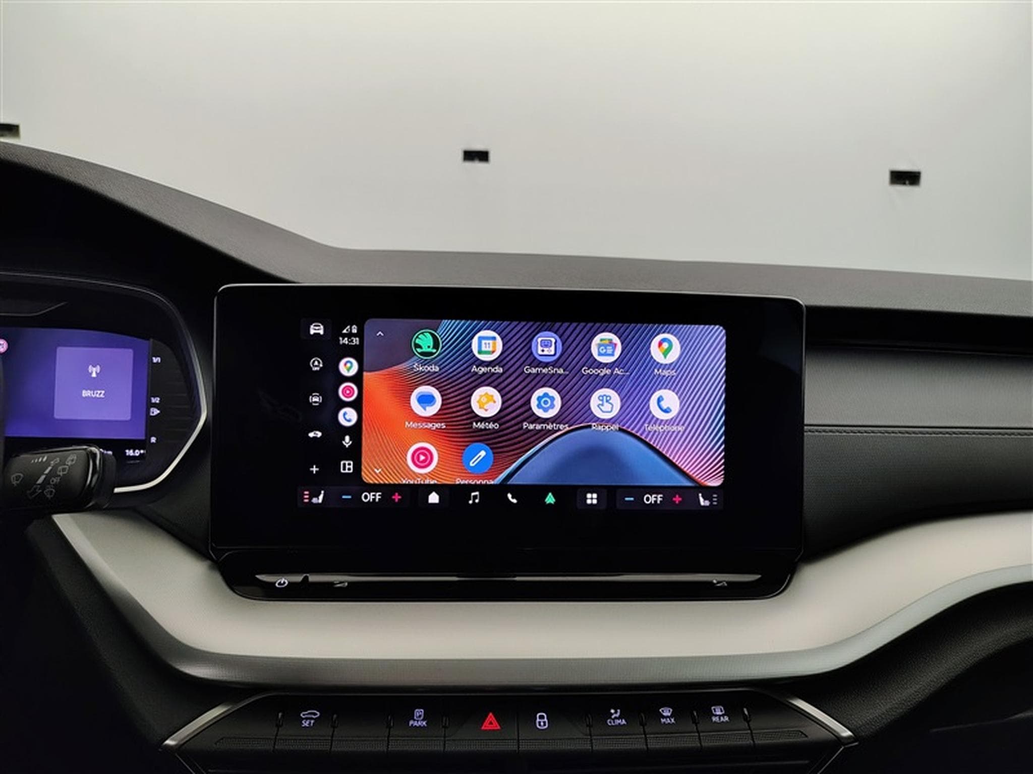 Skoda Octavia 1.5 e-TSi 150cv DSG Selection CARPLAY / FULL LED / CAMERA (2026) - Photo 21