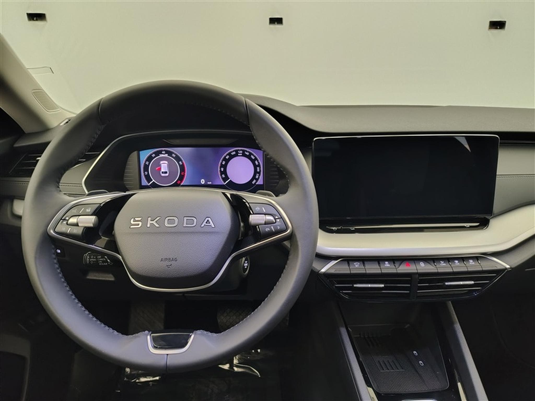 Skoda Octavia 1.5 e-TSi 150cv DSG Selection CARPLAY / FULL LED / CAMERA (2026) - Photo 9