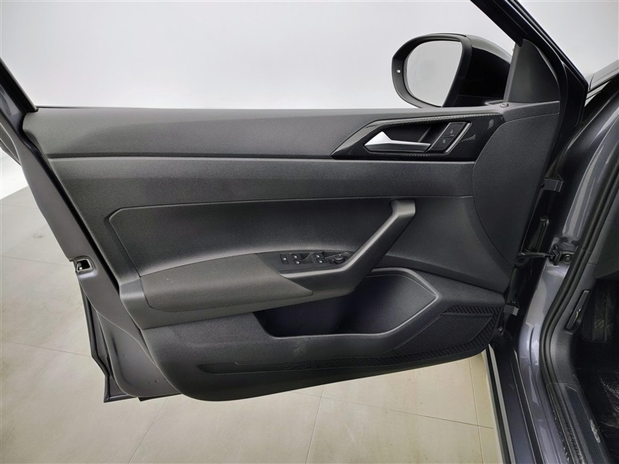 VW Taigo 1.0 TSI Life  Navi Cockpit / Led (2022) - Photo 17
