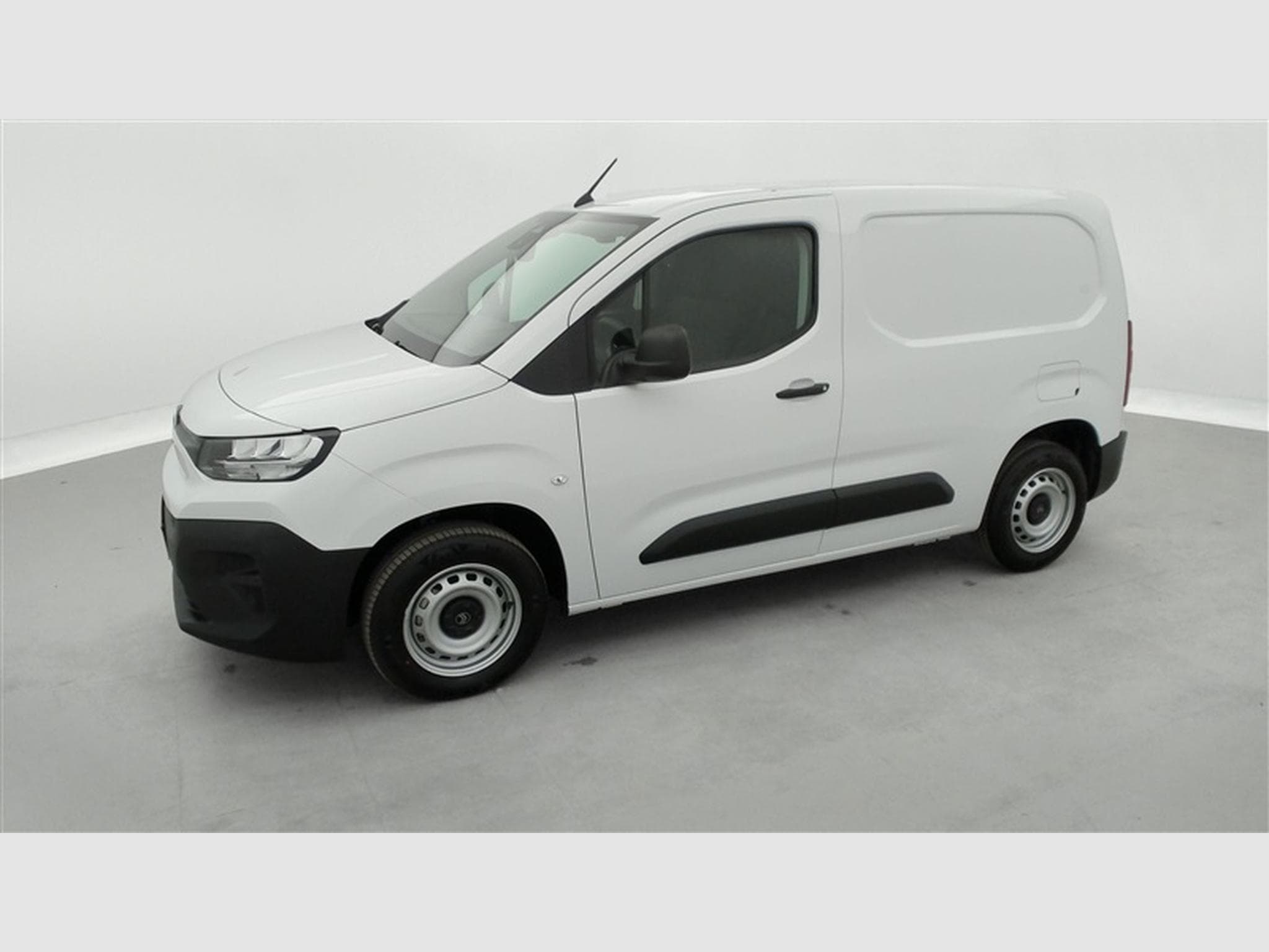 Citroen Berlingo 1.5 BlueHDi 100cv M 3pl. CARPLAY / CAMERA (2026) - Photo 17