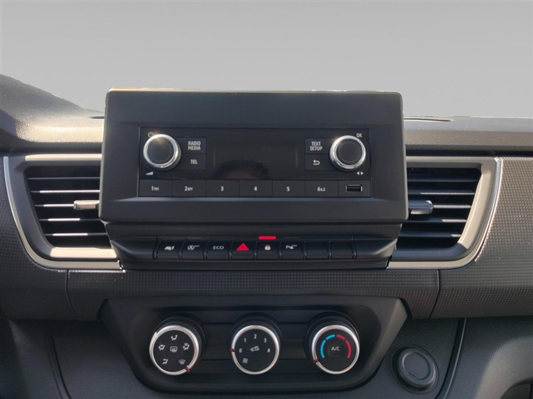 Nissan Primastar 2.0 dCi 30 L2H1 FULL LED / CLIM (2024) - Photo 11