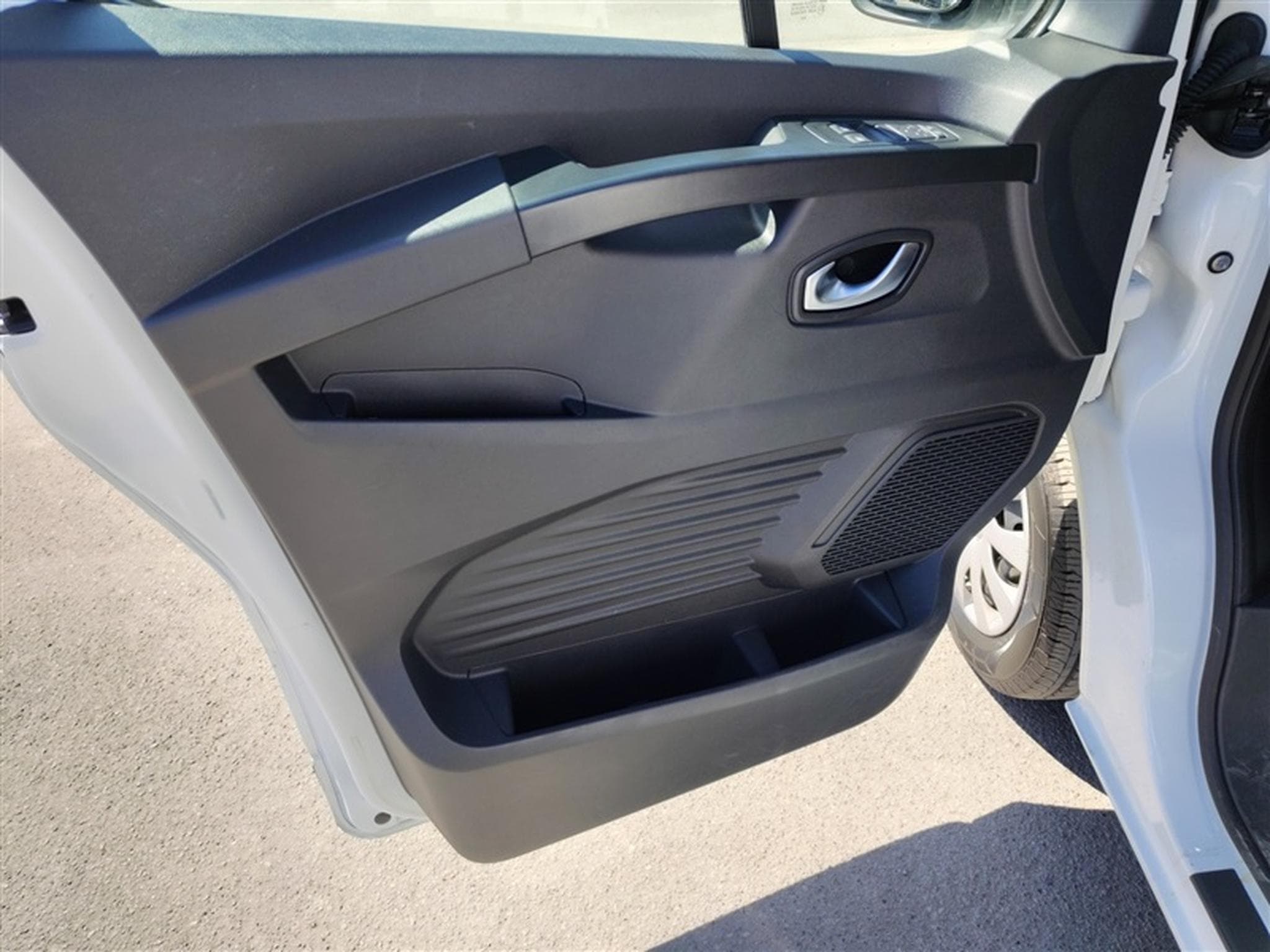 Nissan Primastar 2.0 dCi 30 L2H1 FULL LED / CLIM (2024) - Photo 16