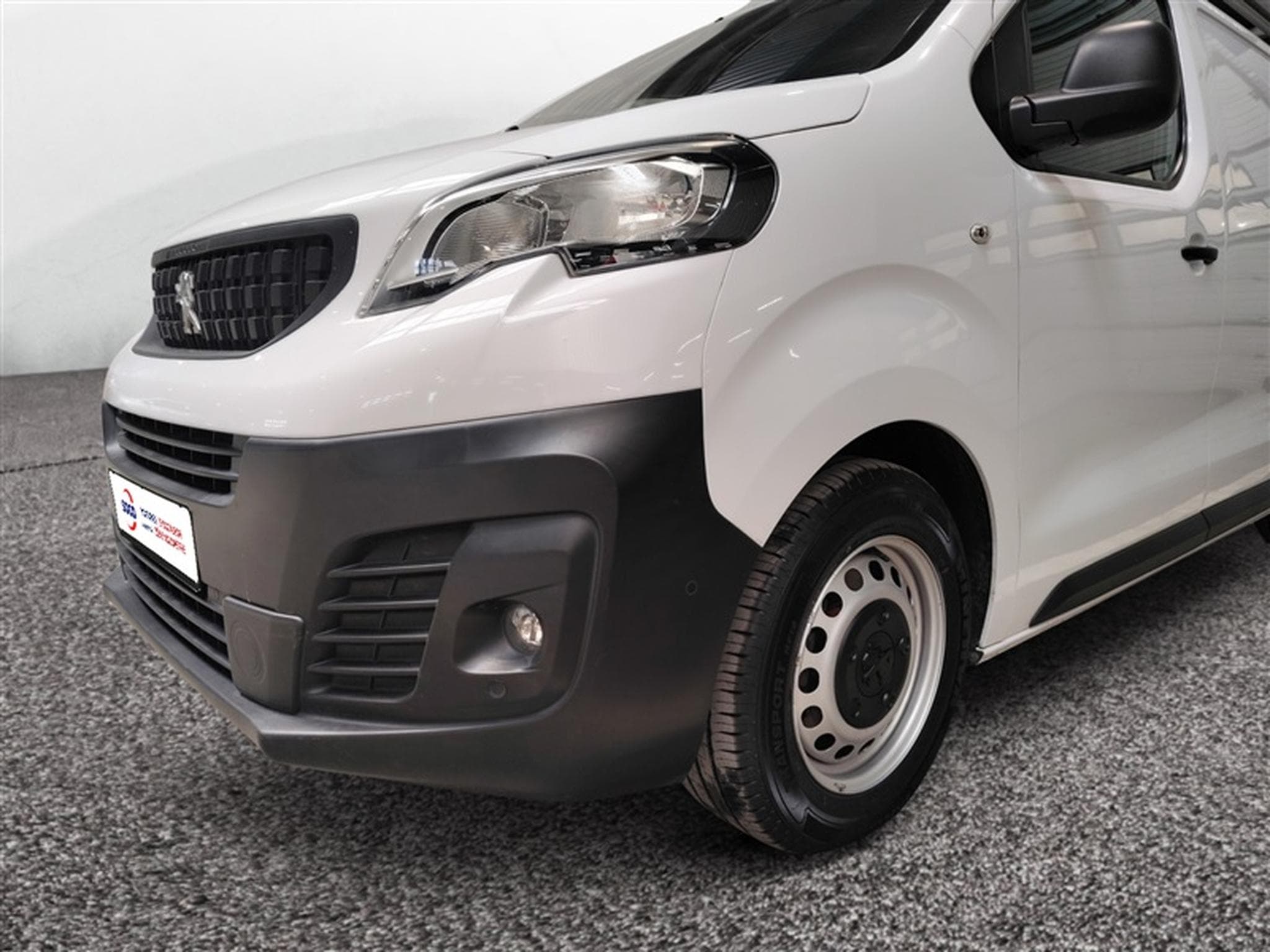 Peugeot Expert 2.0 BlueHDi EAT8 L2 NAVI CLIM / TEL / PDC AV-AR (2023) - Photo 16