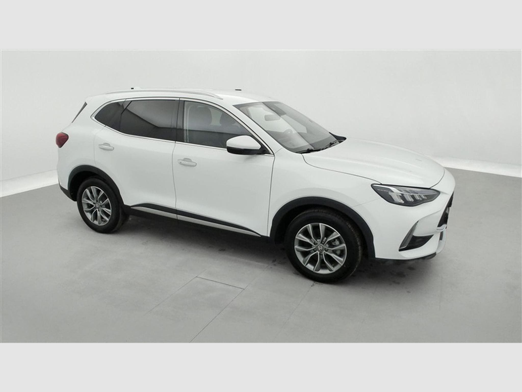 MG HS 1.5 T-GDi 160cv Comfort CUIR / NAVI / CAMERA / CARPLAY (2024) - Photo 21