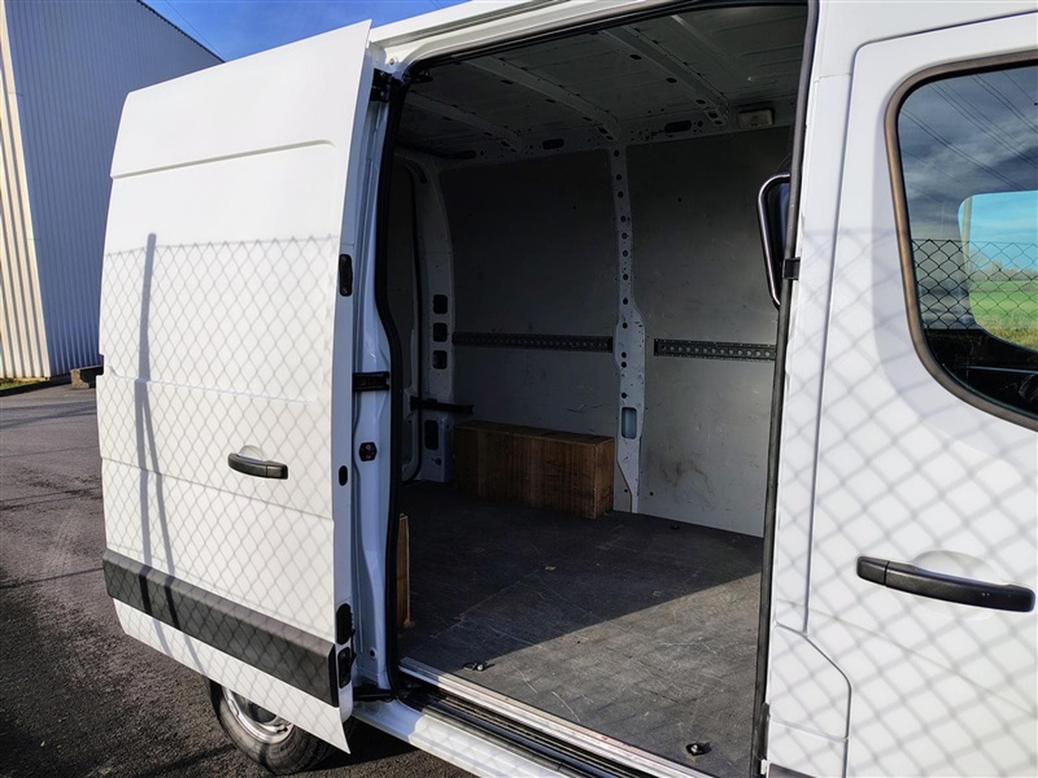 Renault Master 2.3 dCi 136cv L1H2 Confort CLIM / BLUETOOTH (2022) - Photo 13