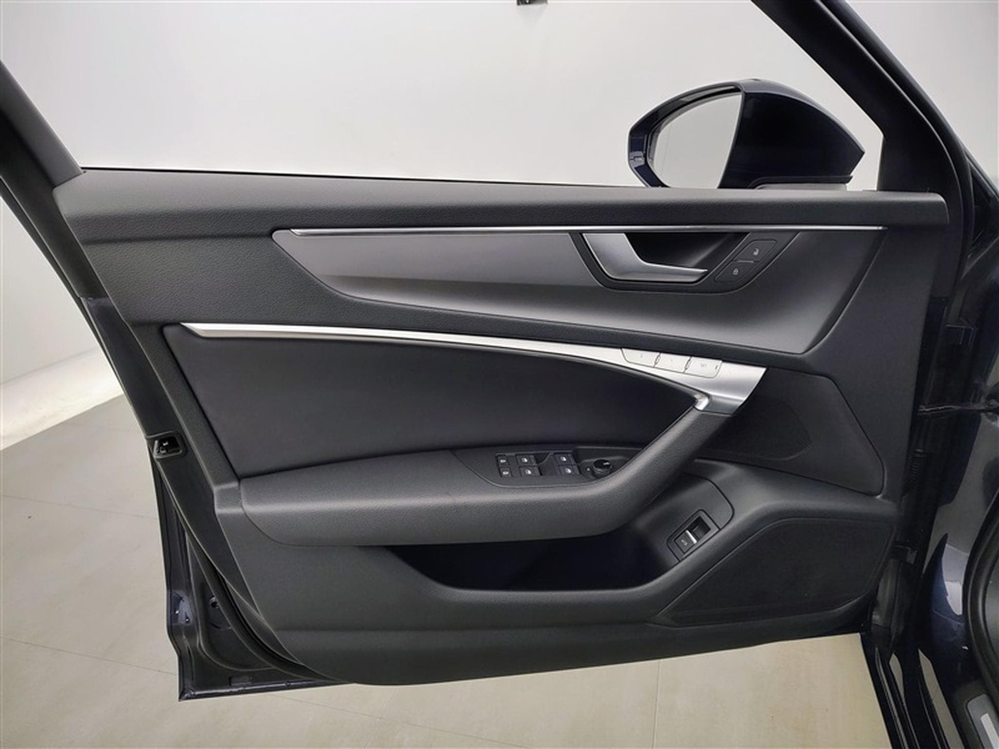 Audi A6 35 TDI 163Cv S-Tronic CUIR / NAVI  /FULL LED/TO PANO (2023) - Photo 17