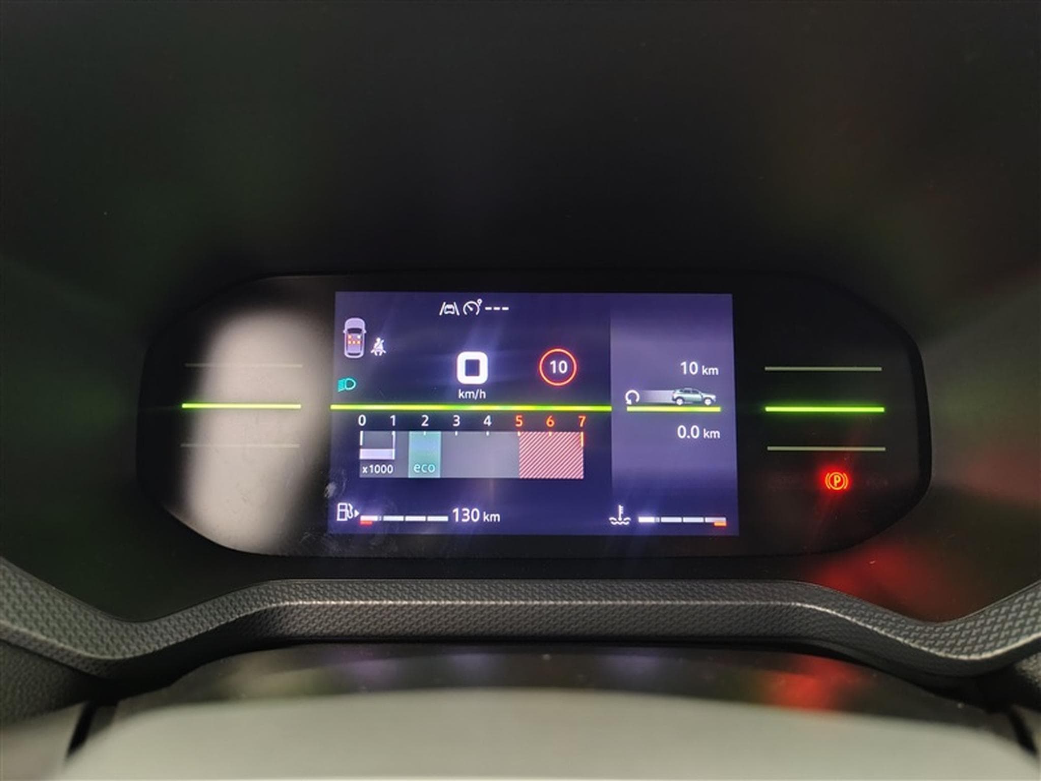 Dacia Duster Mild Hybrid 140cv Journey NAVI / CARPLAY / FULL LED / CAMERA (2026) - Photo 10