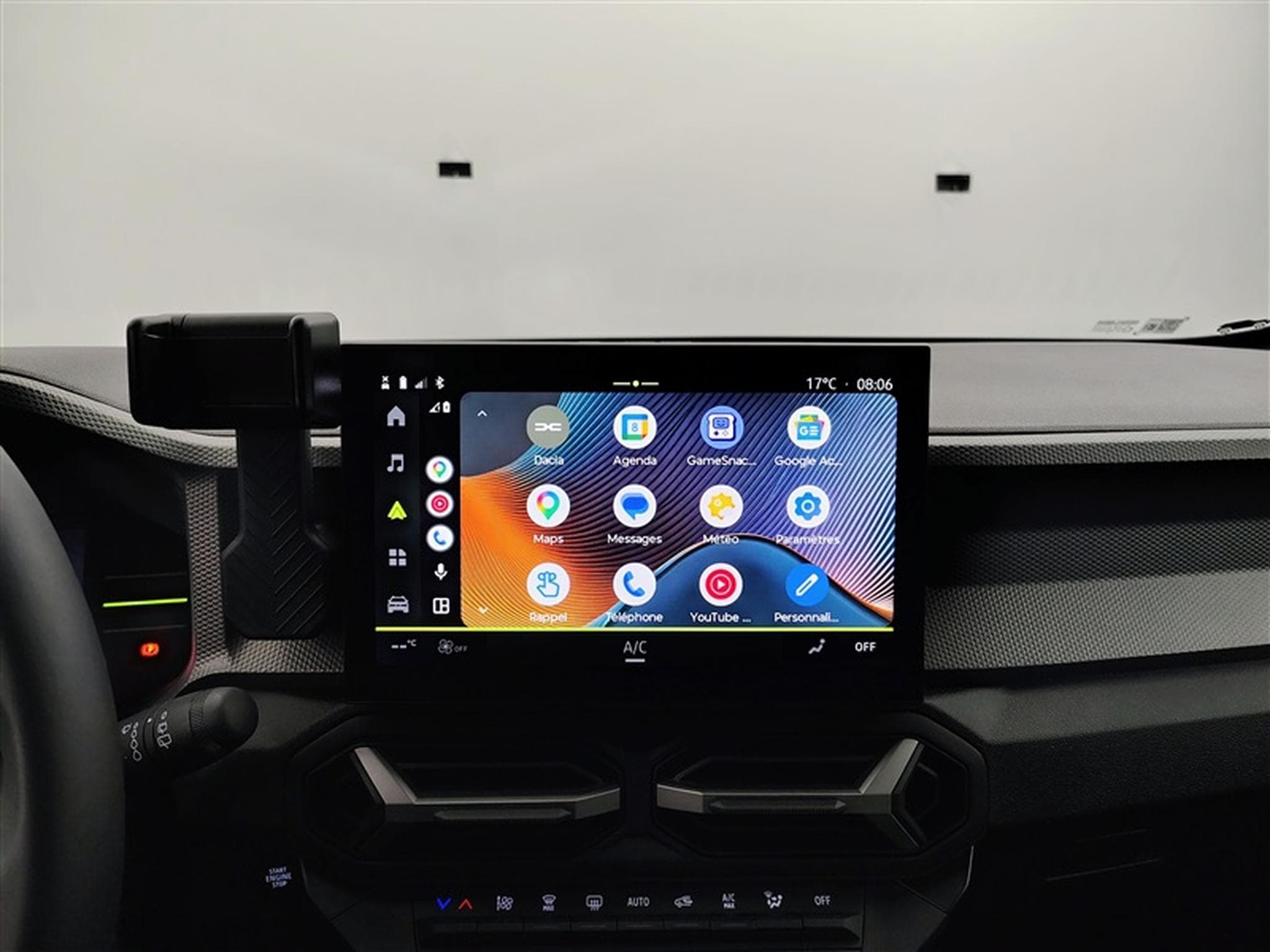 Dacia Duster Mild Hybrid 140cv Journey NAVI / CARPLAY / FULL LED / CAMERA (2026) - Photo 19