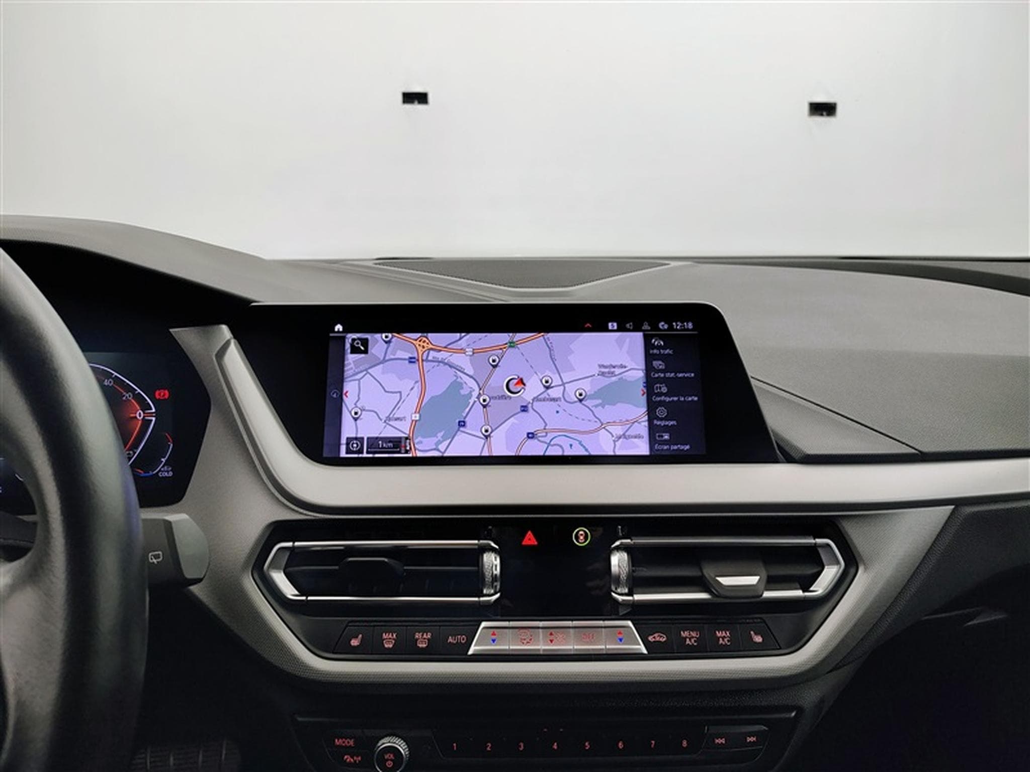 BMW 116 dA Navi Cockpit / Led / PDC av+ar (2022) - Photo 11