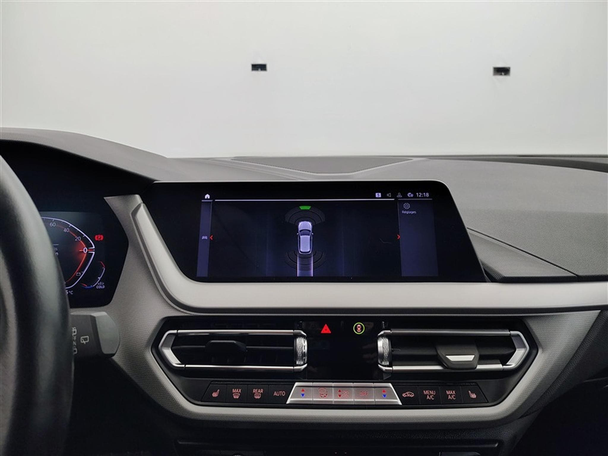 BMW 116 dA Navi Cockpit / Led / PDC av+ar (2022) - Photo 18