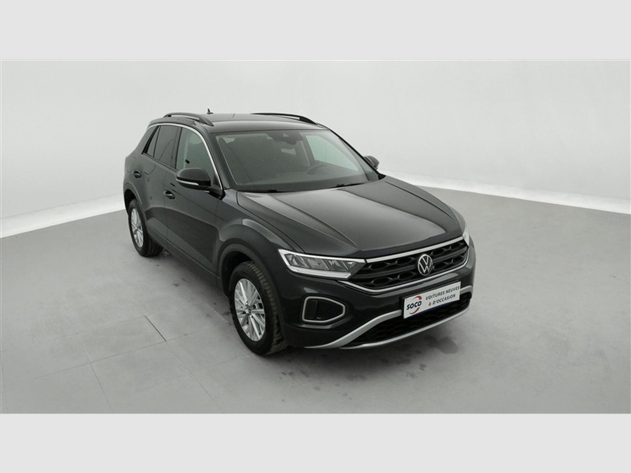 VW T-Roc 1.0 TSI Style (2023) - Photo 22