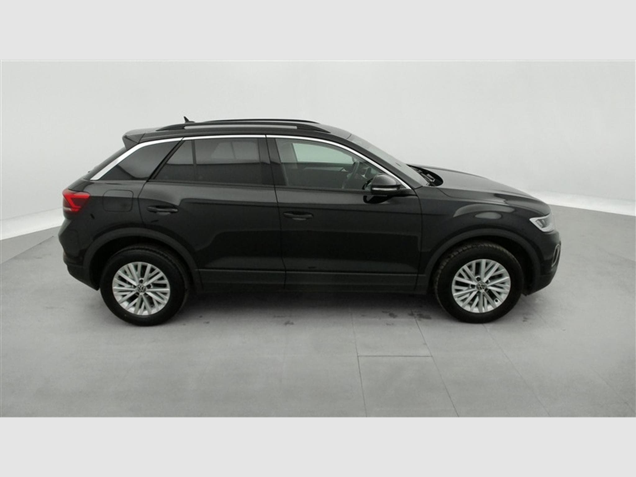 VW T-Roc 1.0 TSI Style (2023) - Photo 24