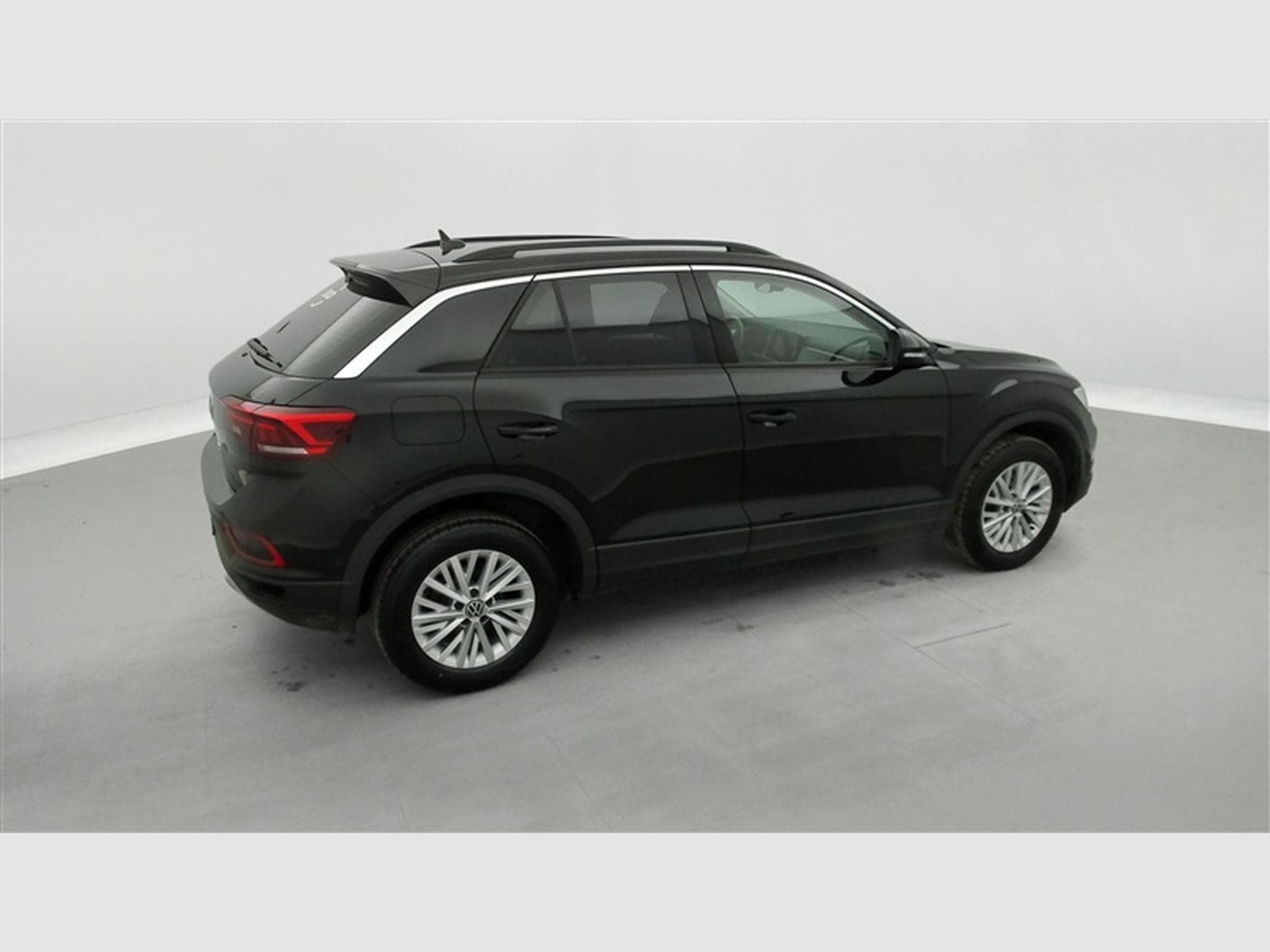VW T-Roc 1.0 TSI Style (2023) - Photo 25