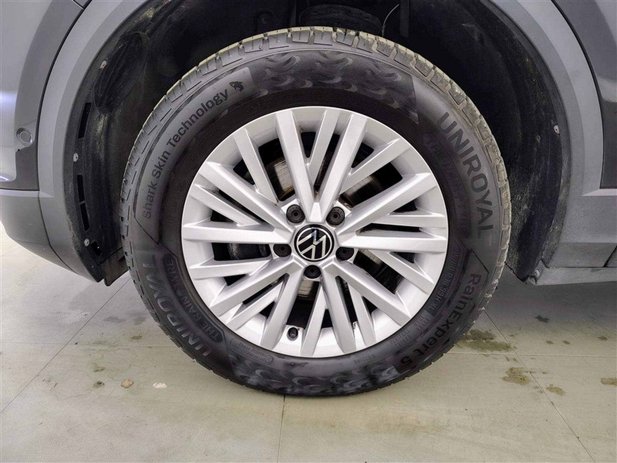 VW T-Roc 1.0 TSI Style (2023) - Photo 6