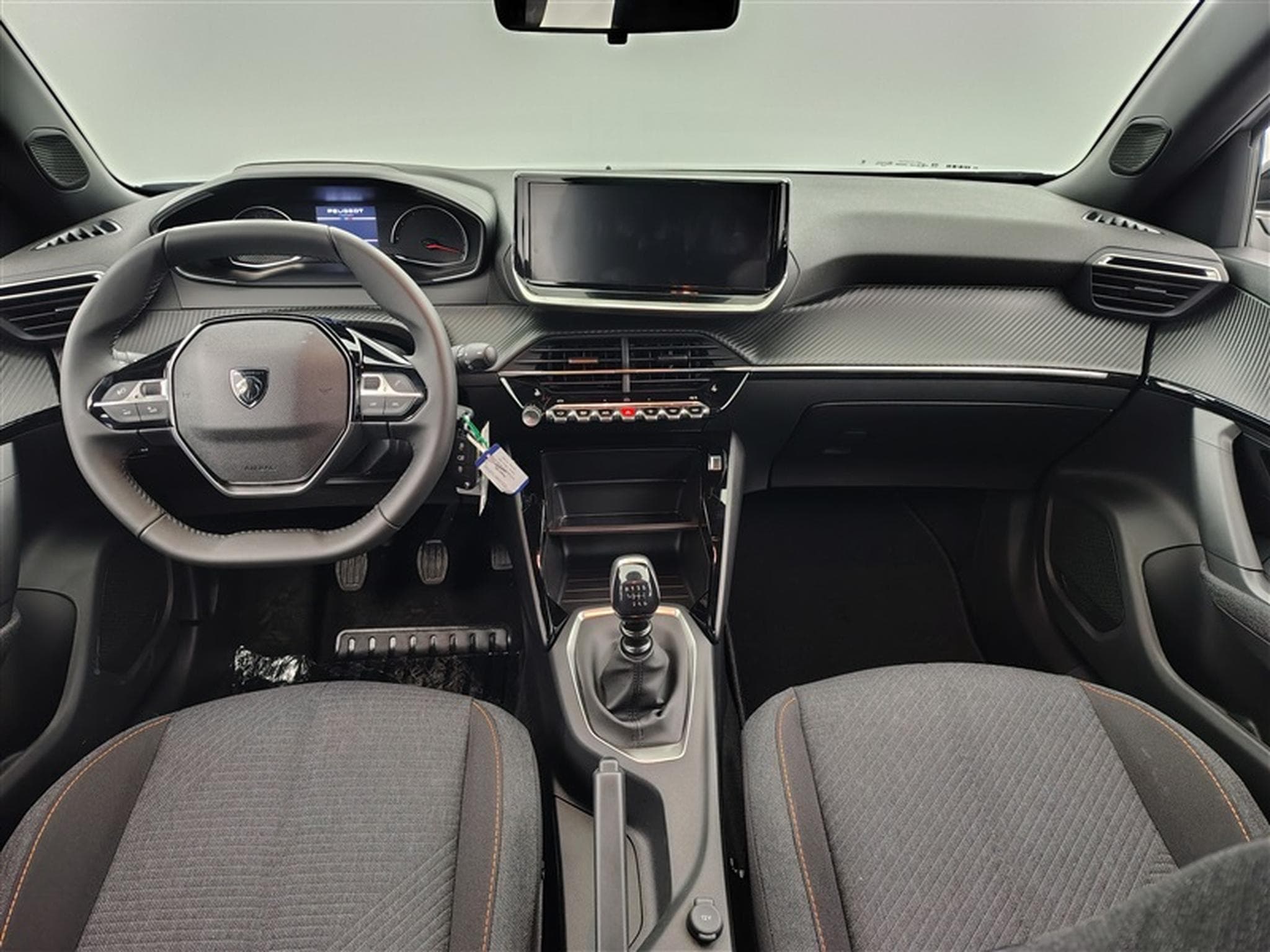 Peugeot 2008 1.2 PureTech 100Cv Style CARPLAY / FULL LED / PDC (2025) - Photo 8