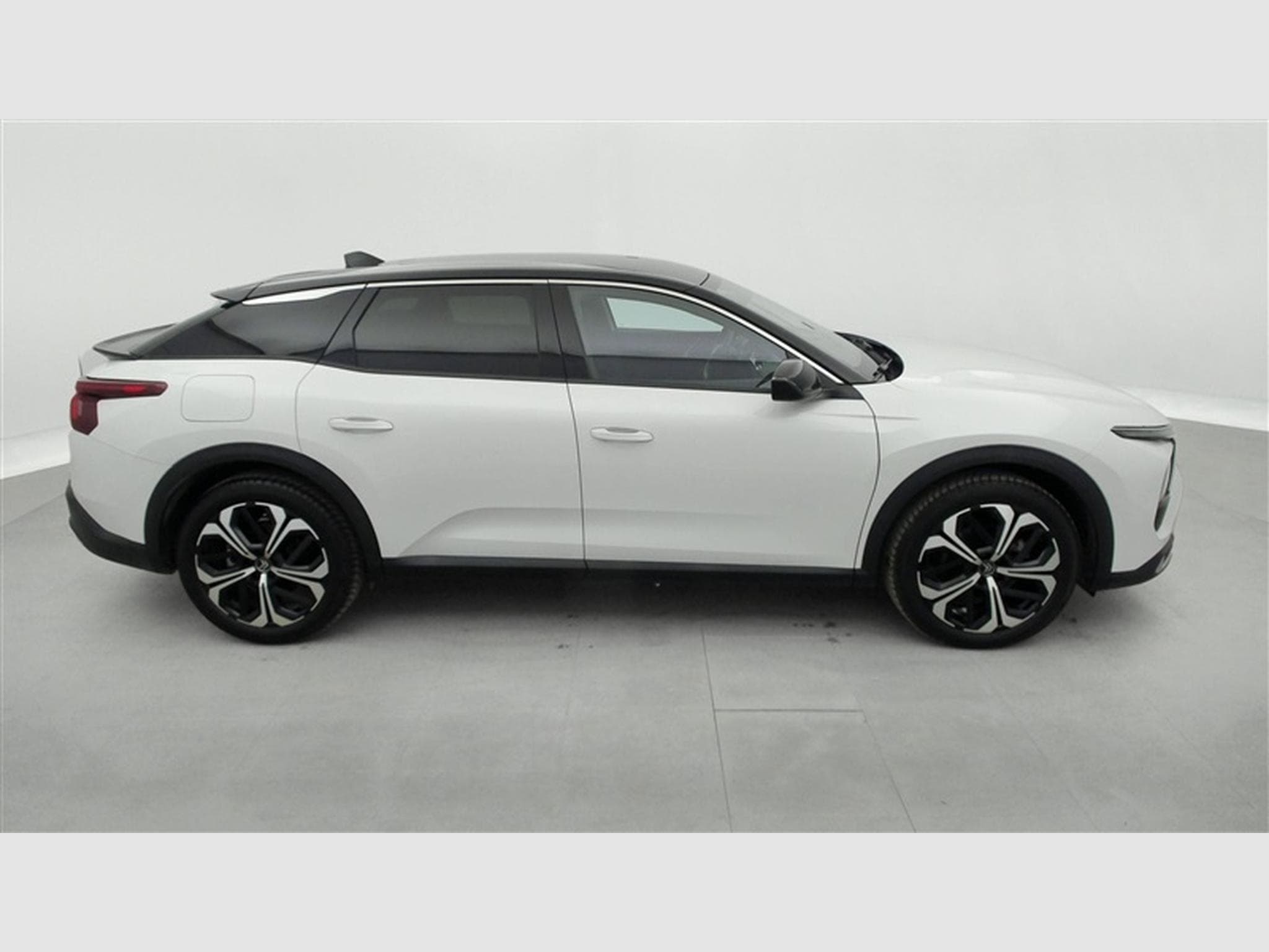 Citroen C5 X 1.2 Puretech 130cv EAT8 Shine NAVI / CAMERA / CARPLAY (2022) - Photo 24
