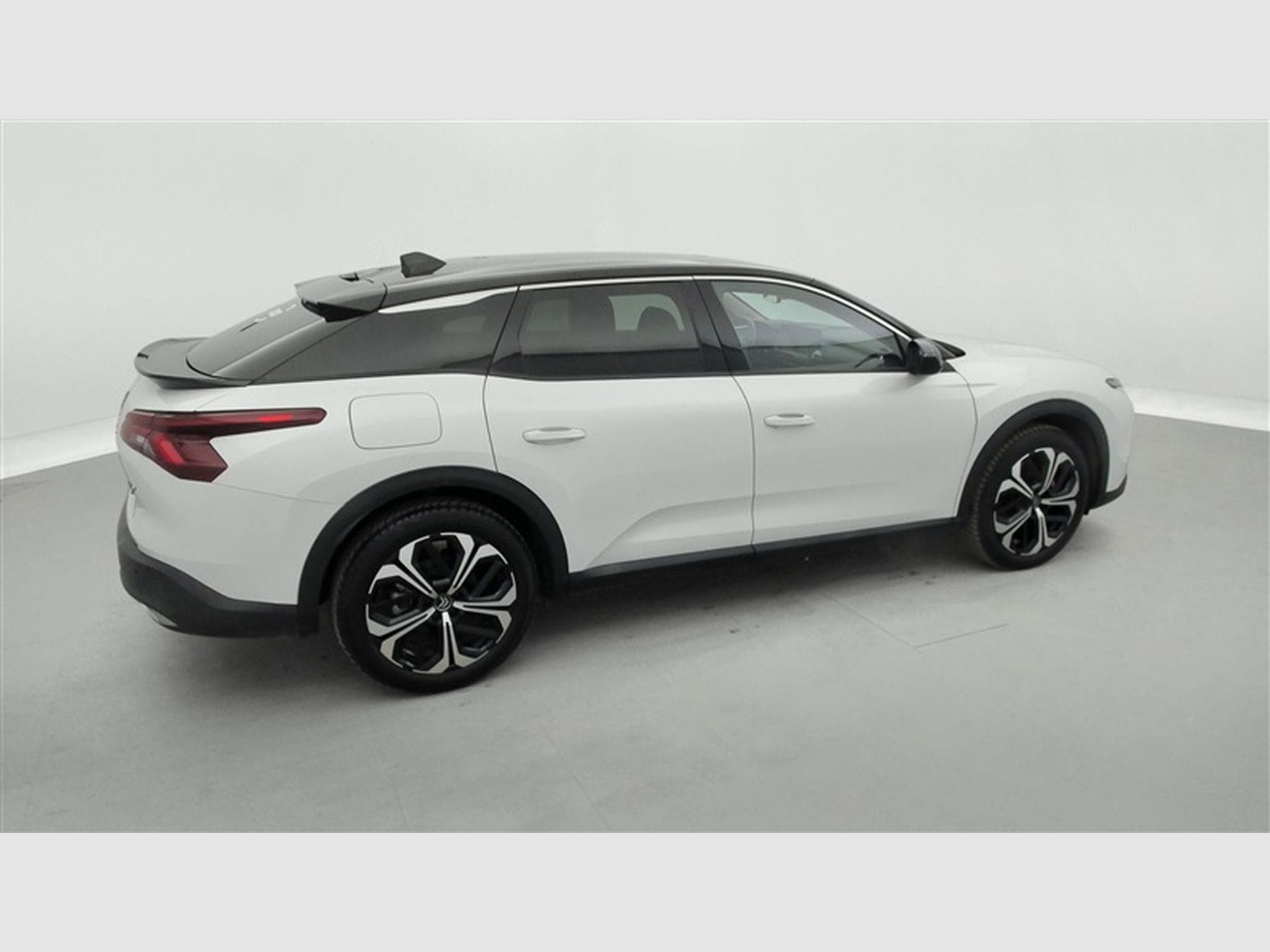Citroen C5 X 1.2 Puretech 130cv EAT8 Shine NAVI / CAMERA / CARPLAY (2022) - Photo 25